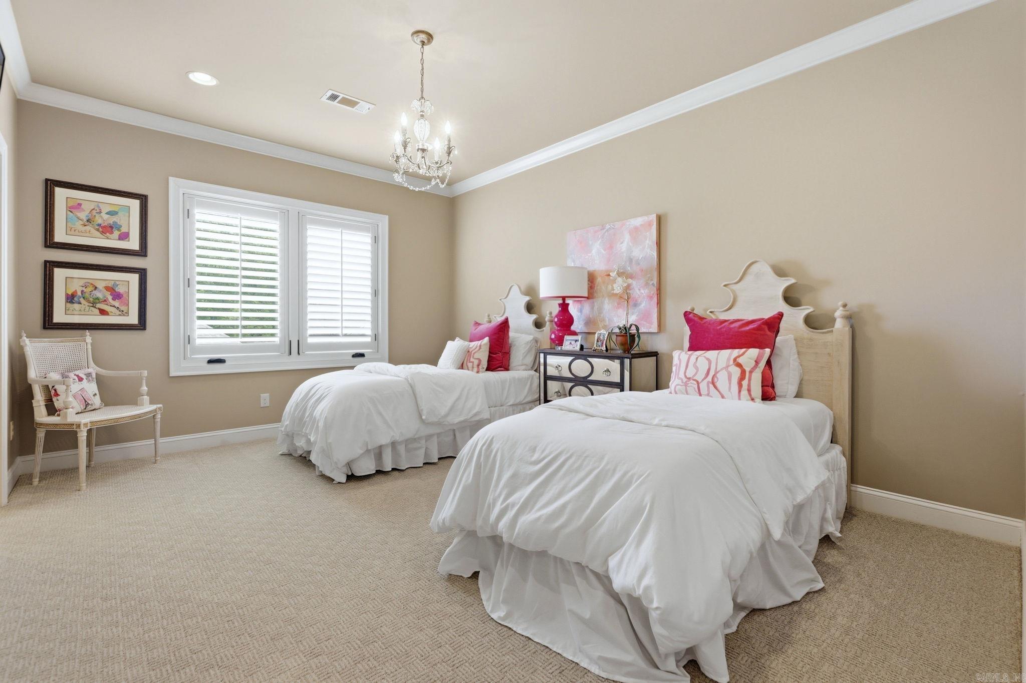 CHENAL VALLEY HALLEN COURT - Residential