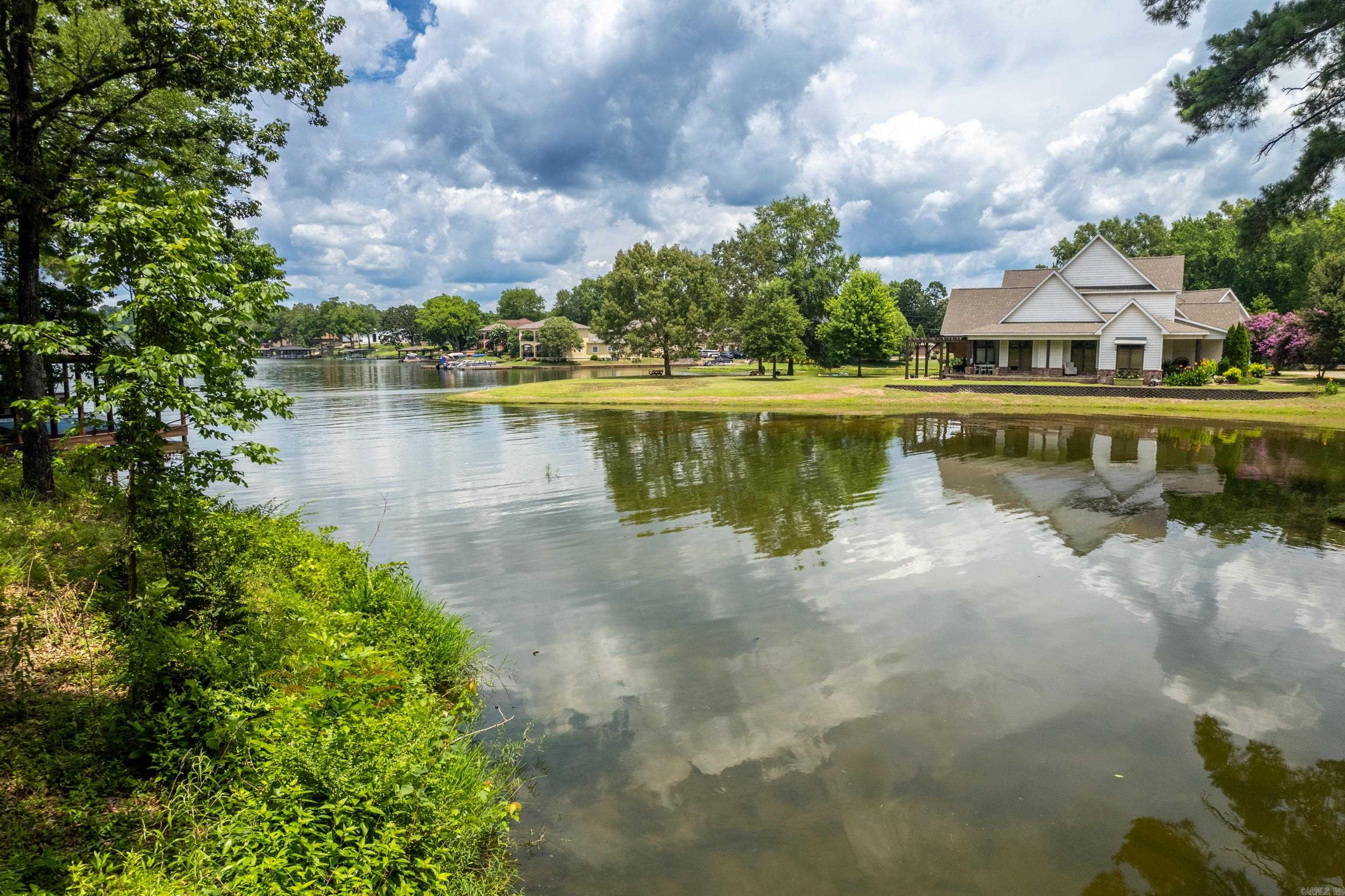 Oak Shores Estates - Land