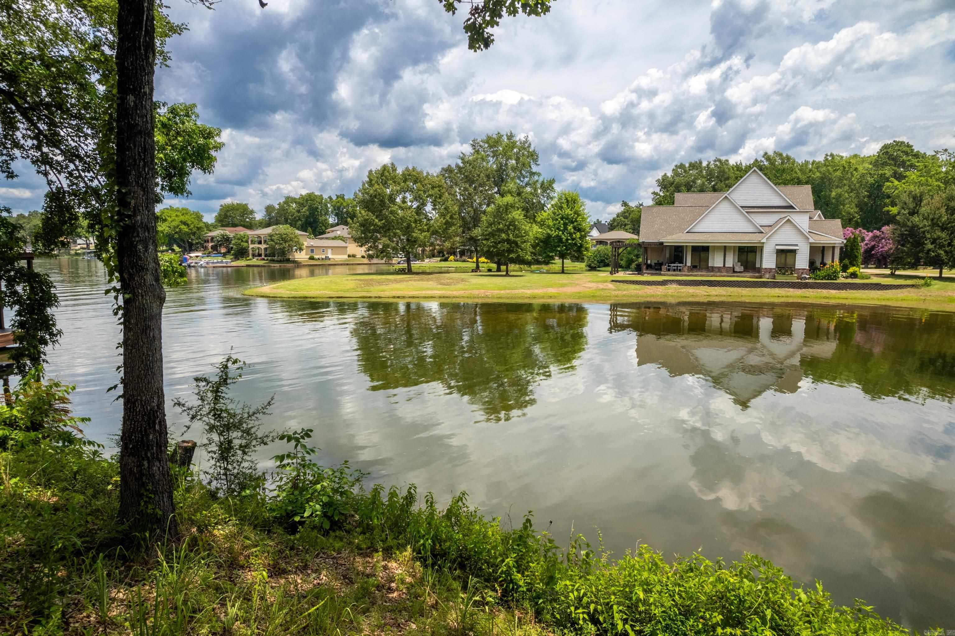 Oak Shores Estates - Land