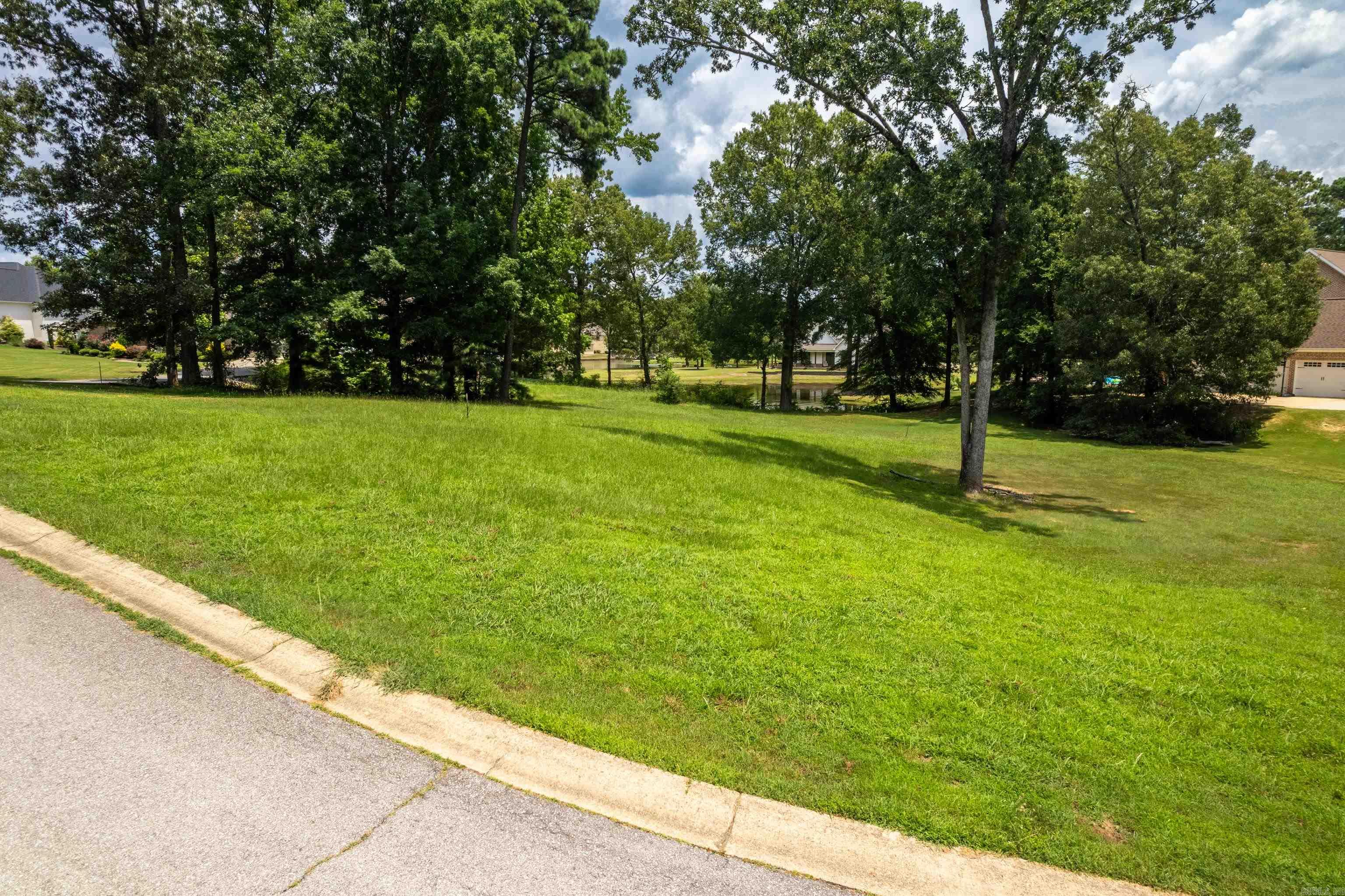 Oak Shores Estates - Land