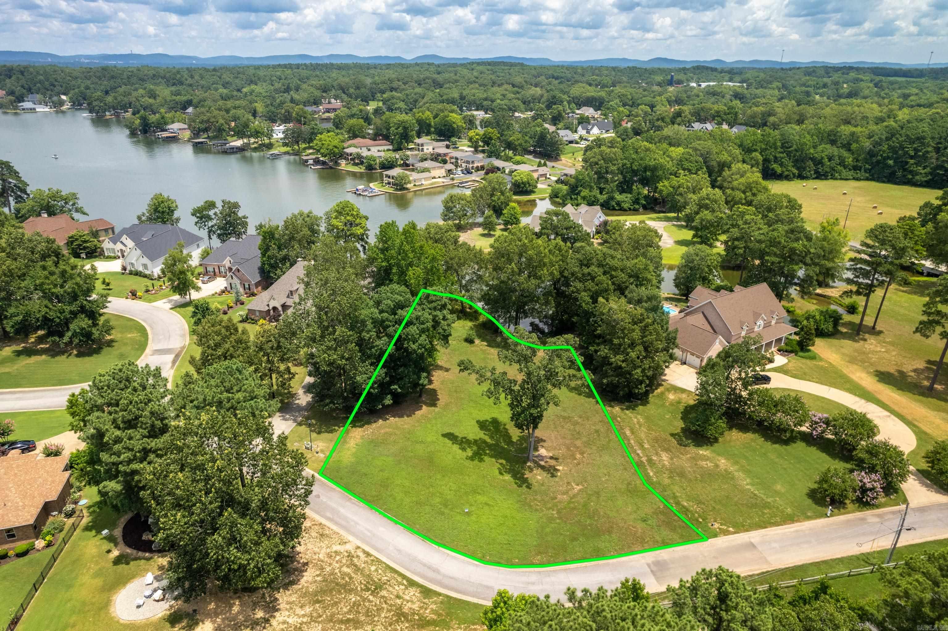 Oak Shores Estates - Land