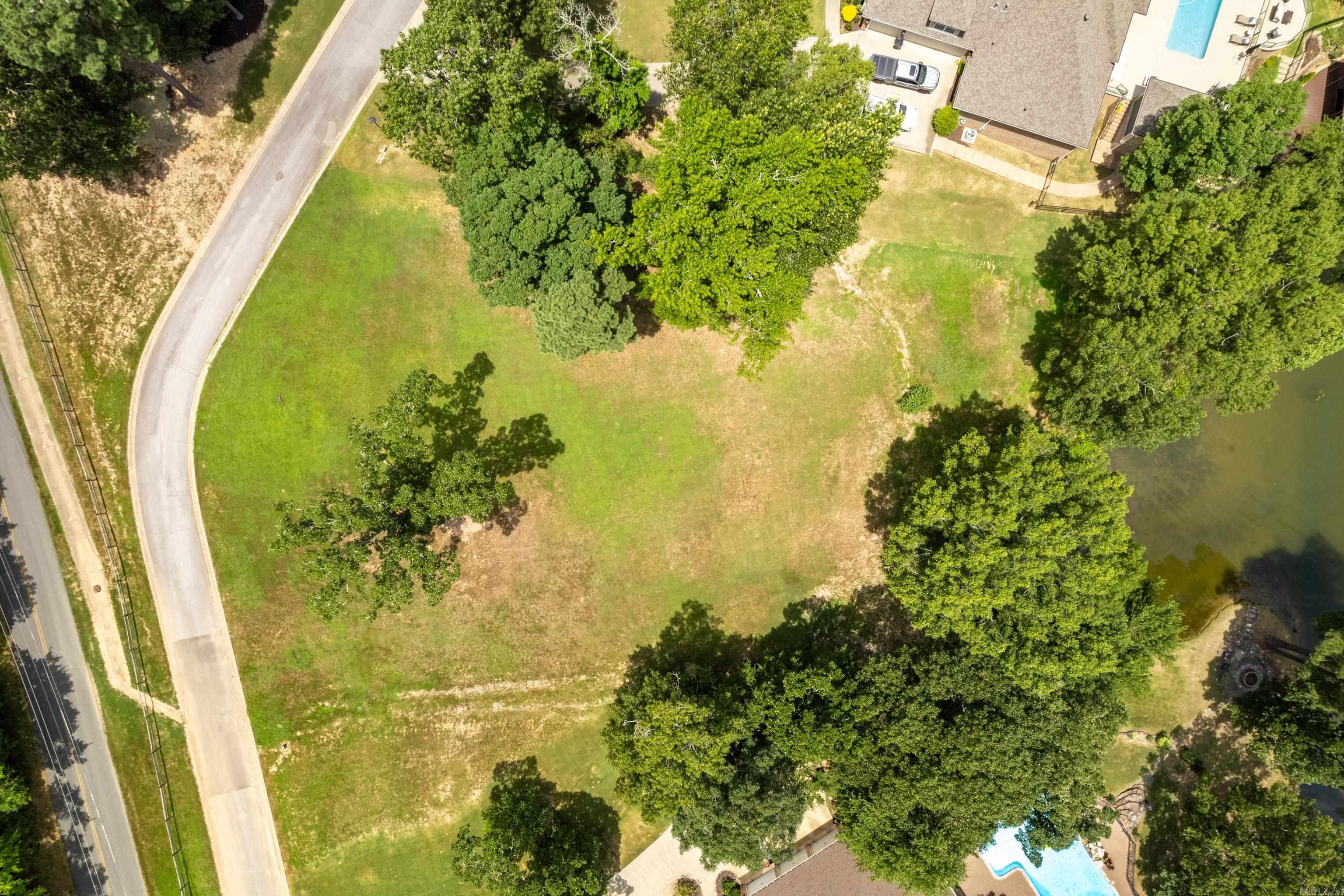 Oak Shores Estates - Land