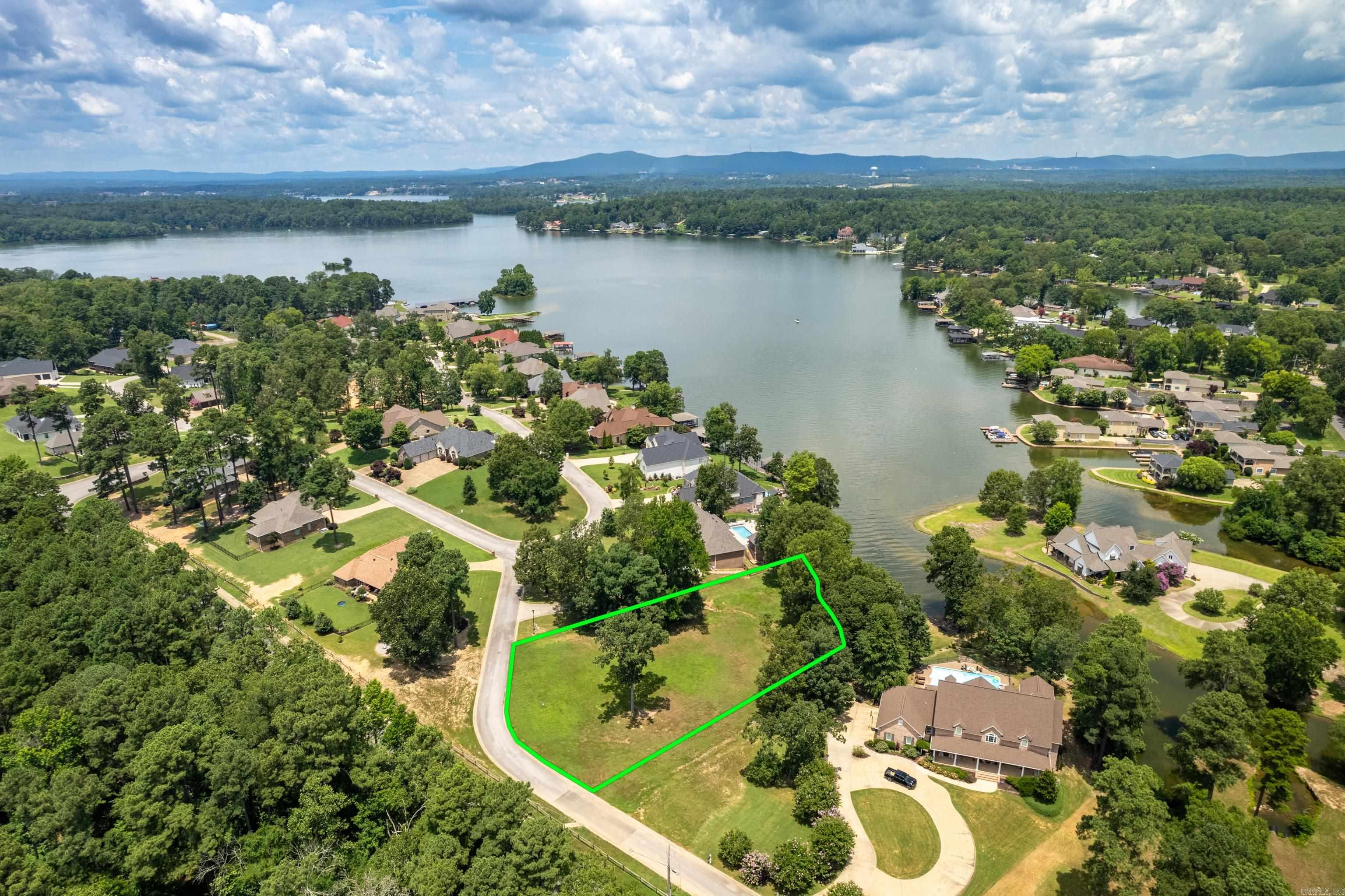 Oak Shores Estates - Land