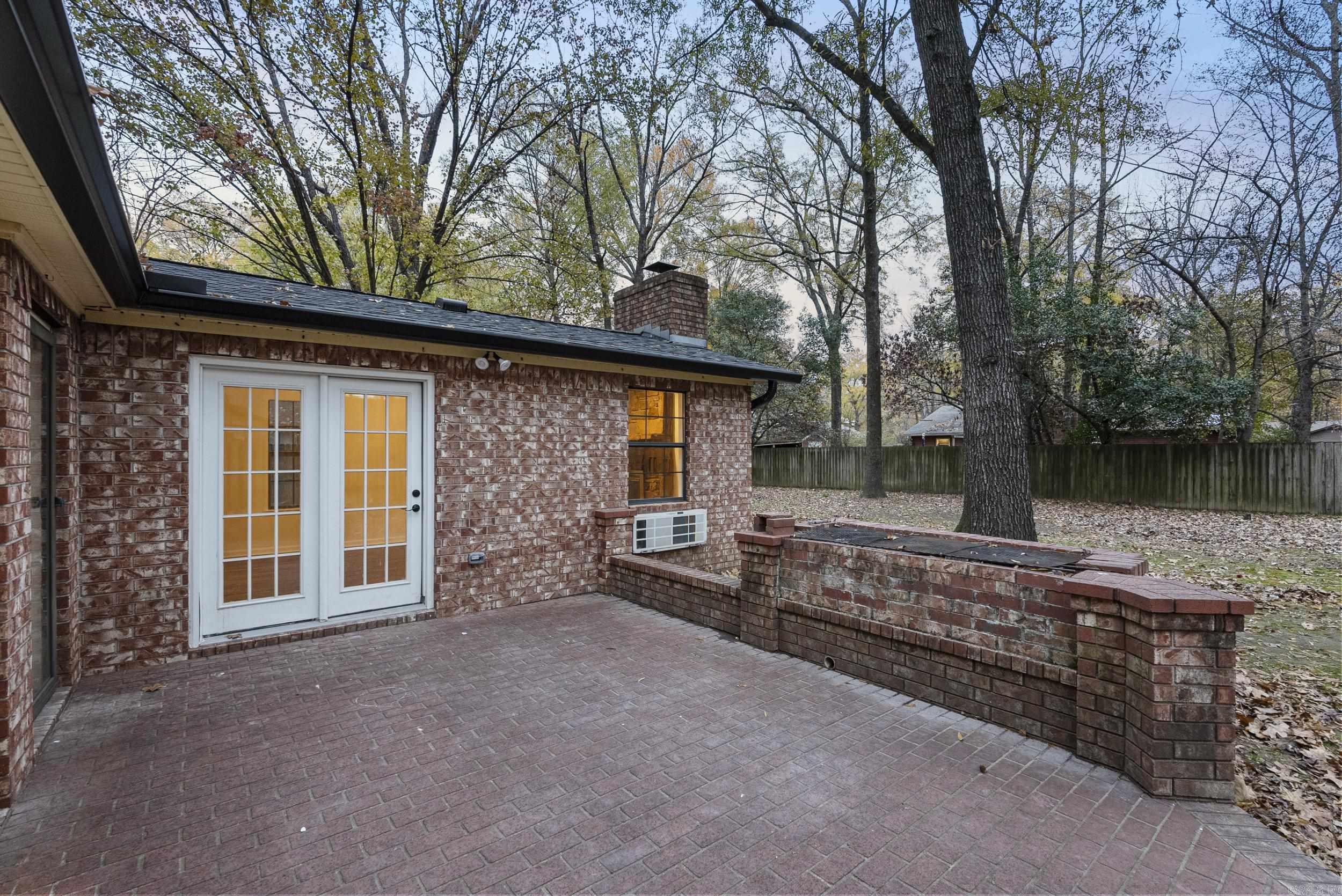 SMOKING OAKS ADD - Residential