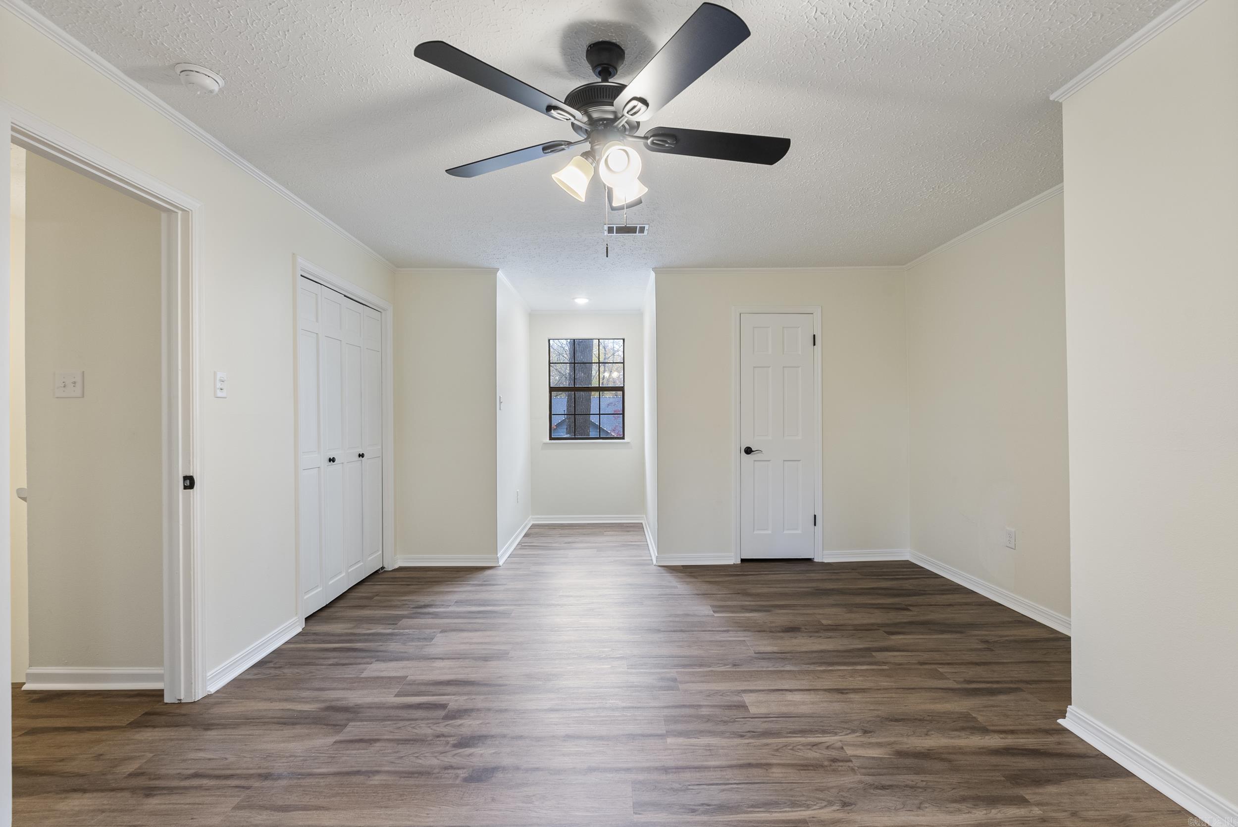 SMOKING OAKS ADD - Residential