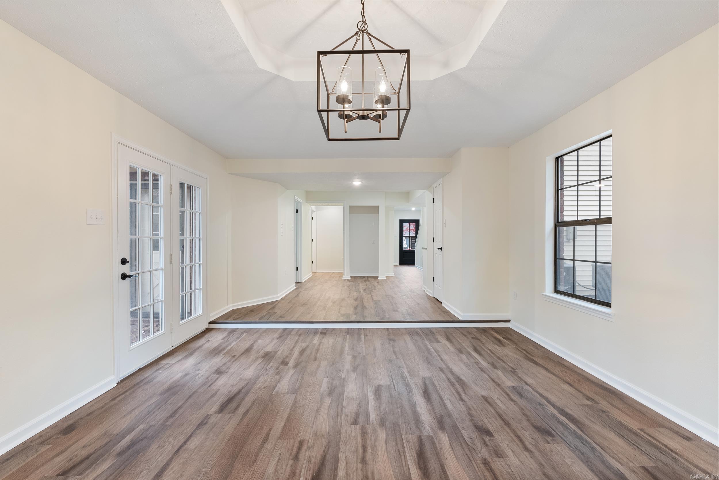 SMOKING OAKS ADD - Residential