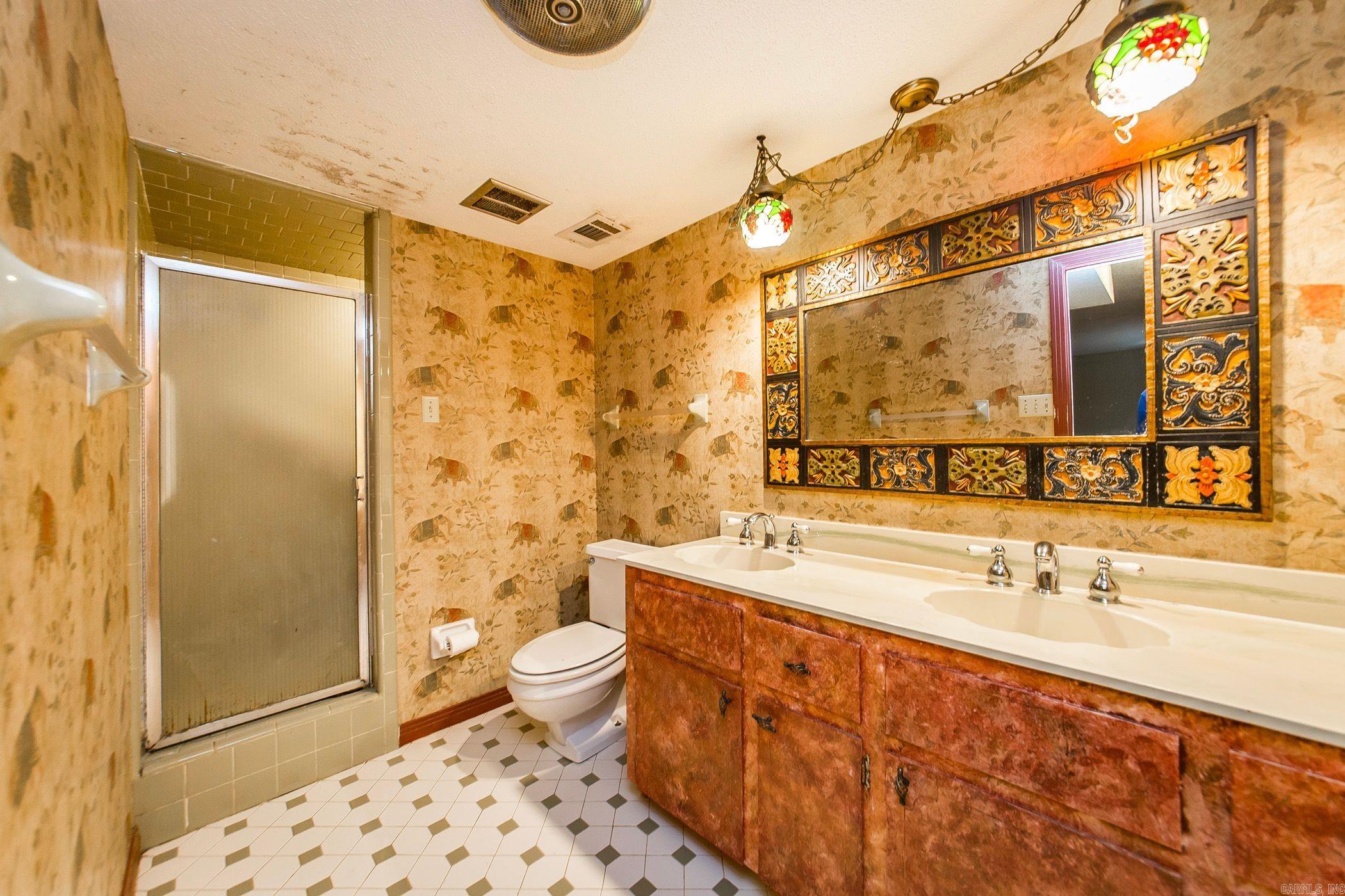 ECHO VALLEY - Residential