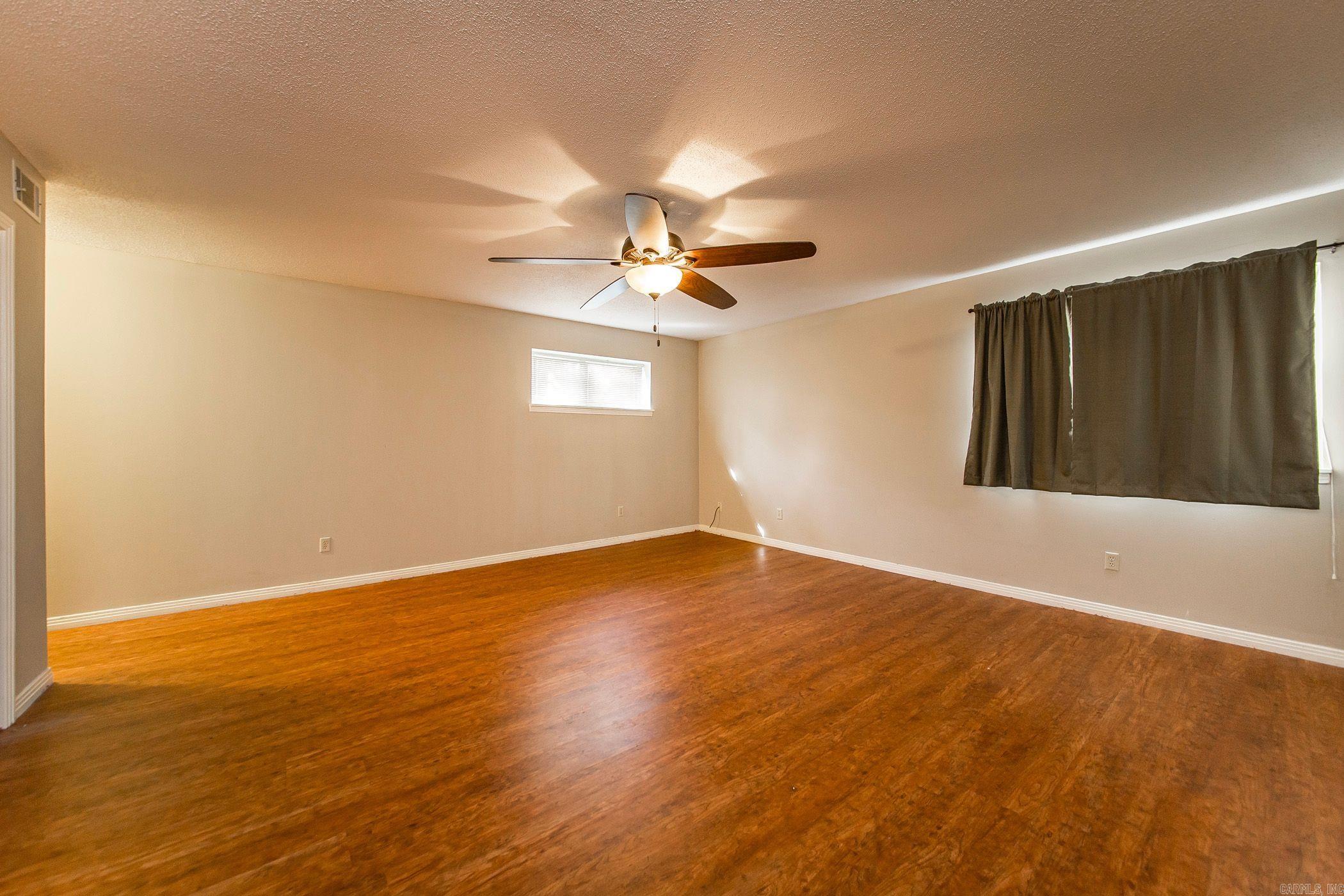 ECHO VALLEY - Residential