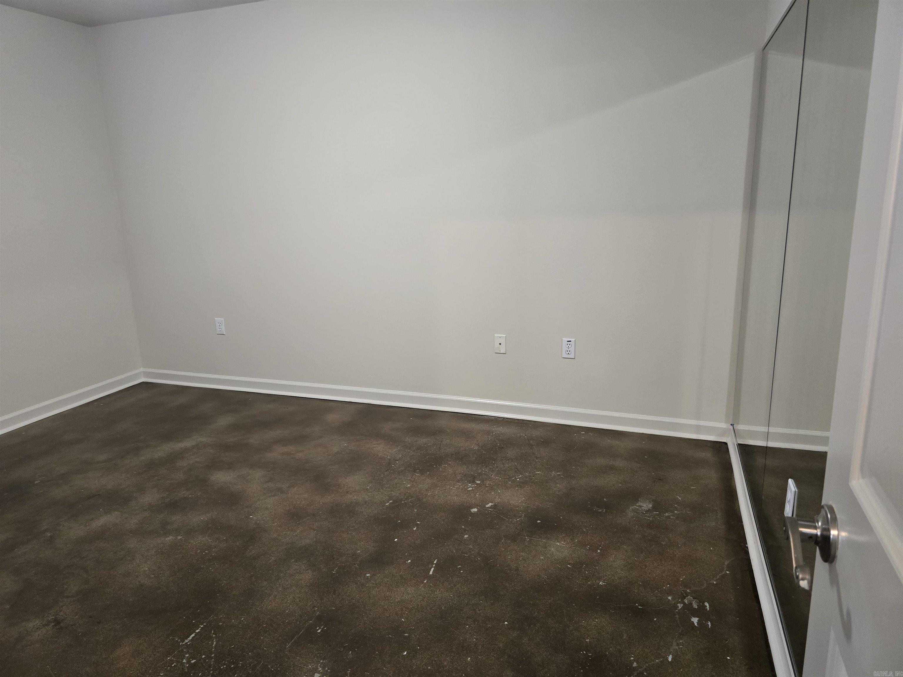 SADDLETOP - Residential