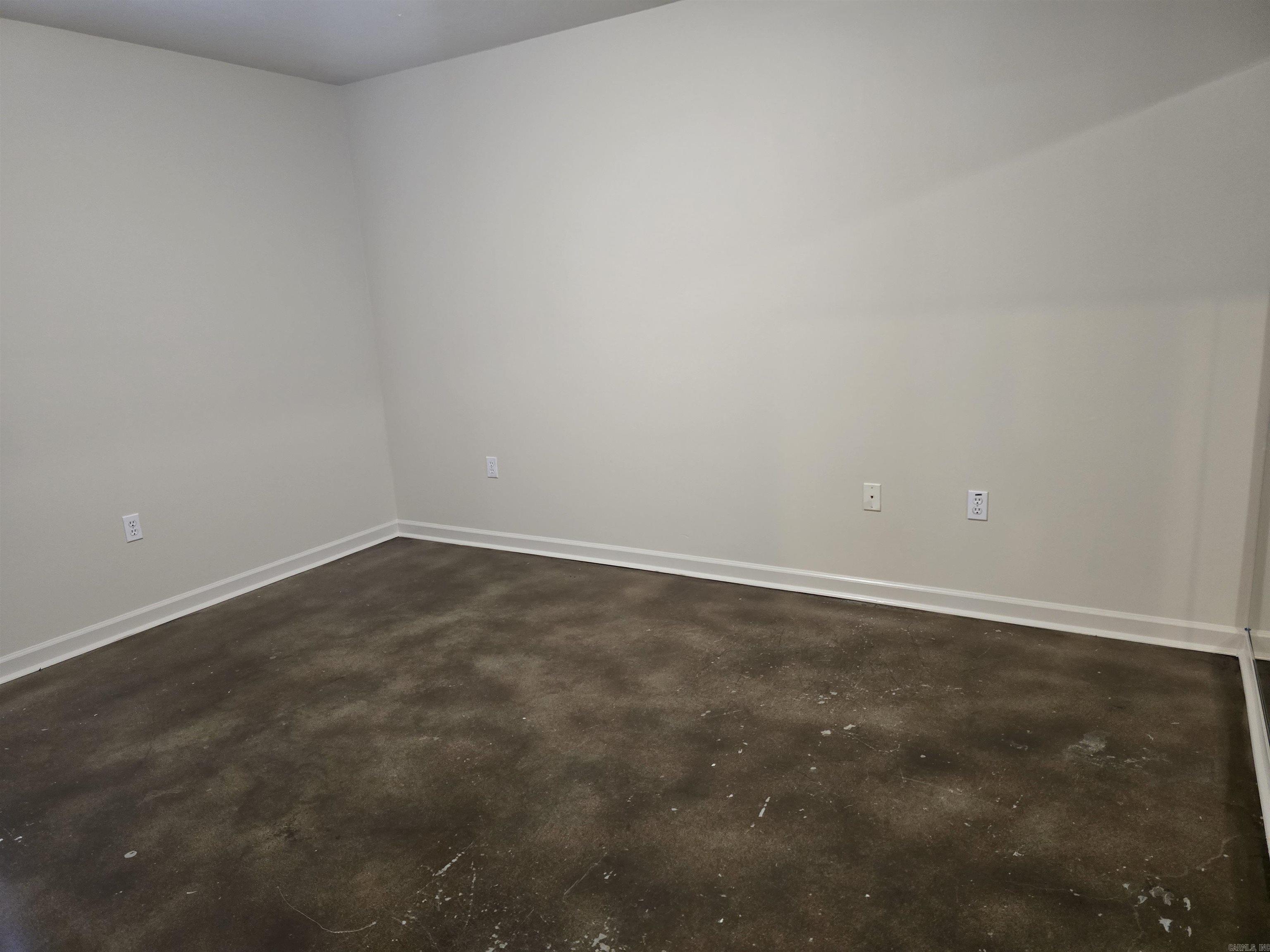 SADDLETOP - Residential