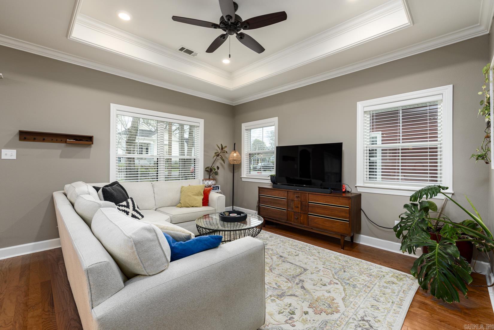 DUVALLS - Residential