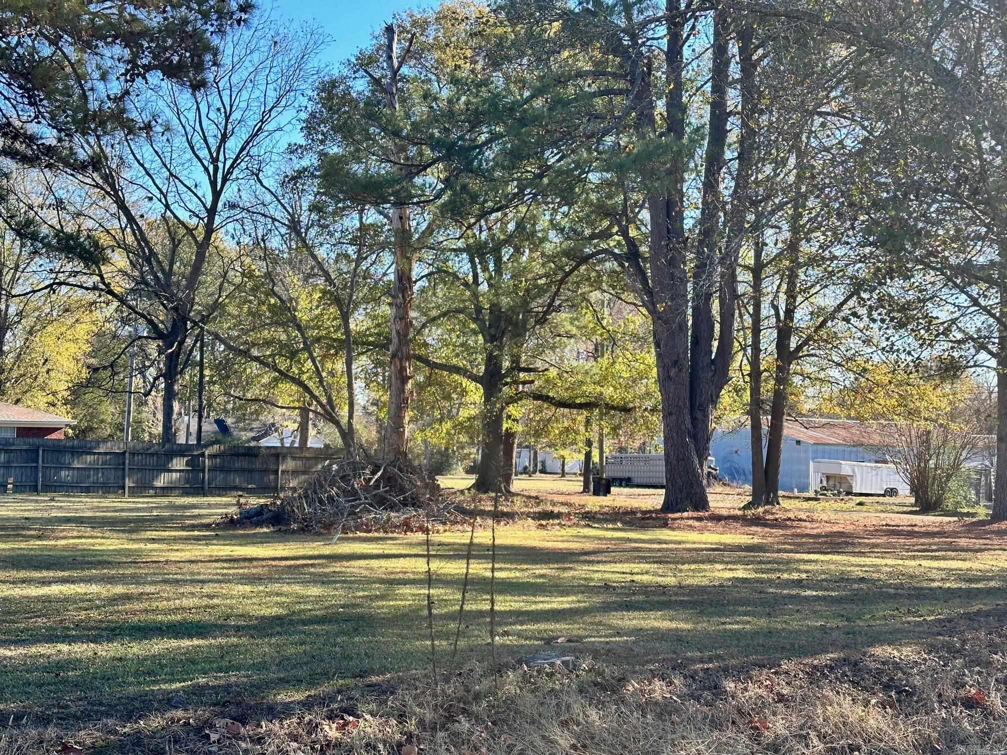 Metes & Bounds - Land