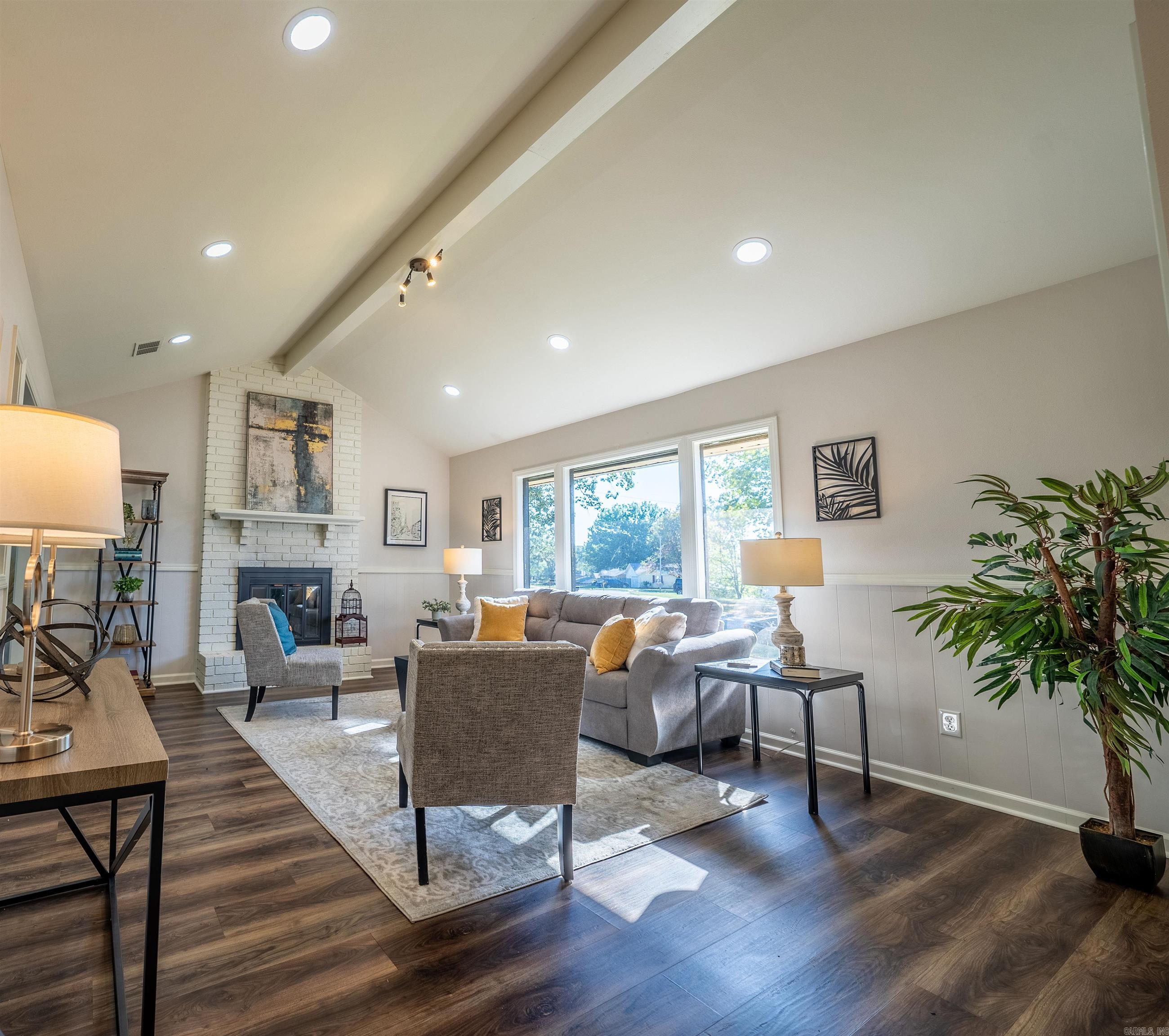 AUTUMNBROOK - Residential