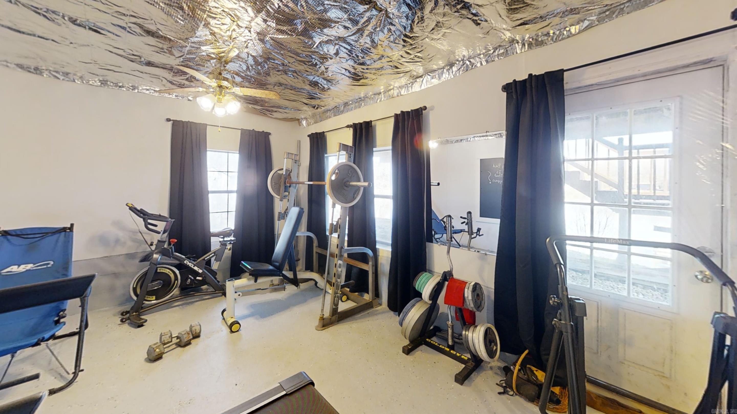 F & F Lake - Residential