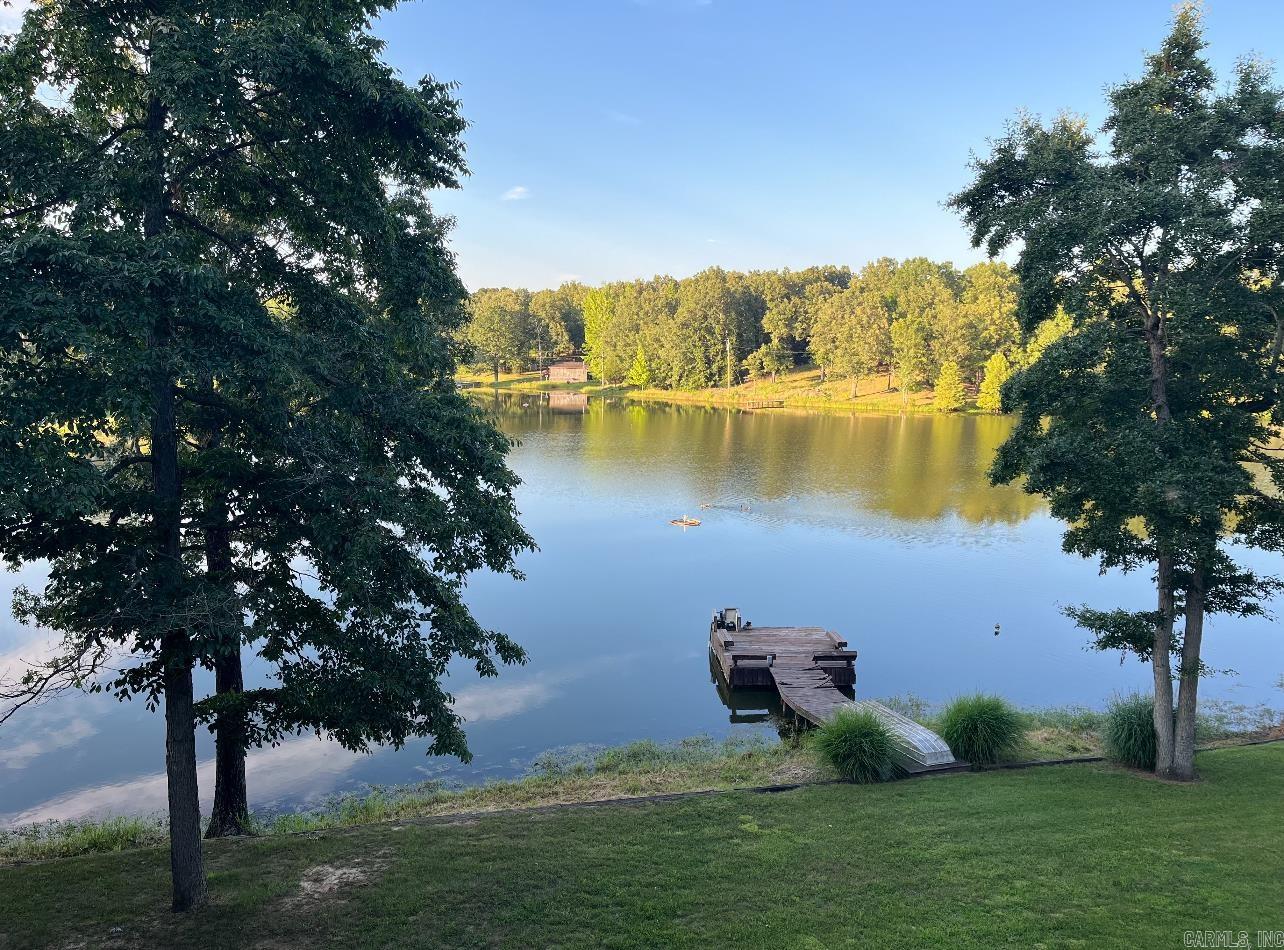 F & F Lake - Residential