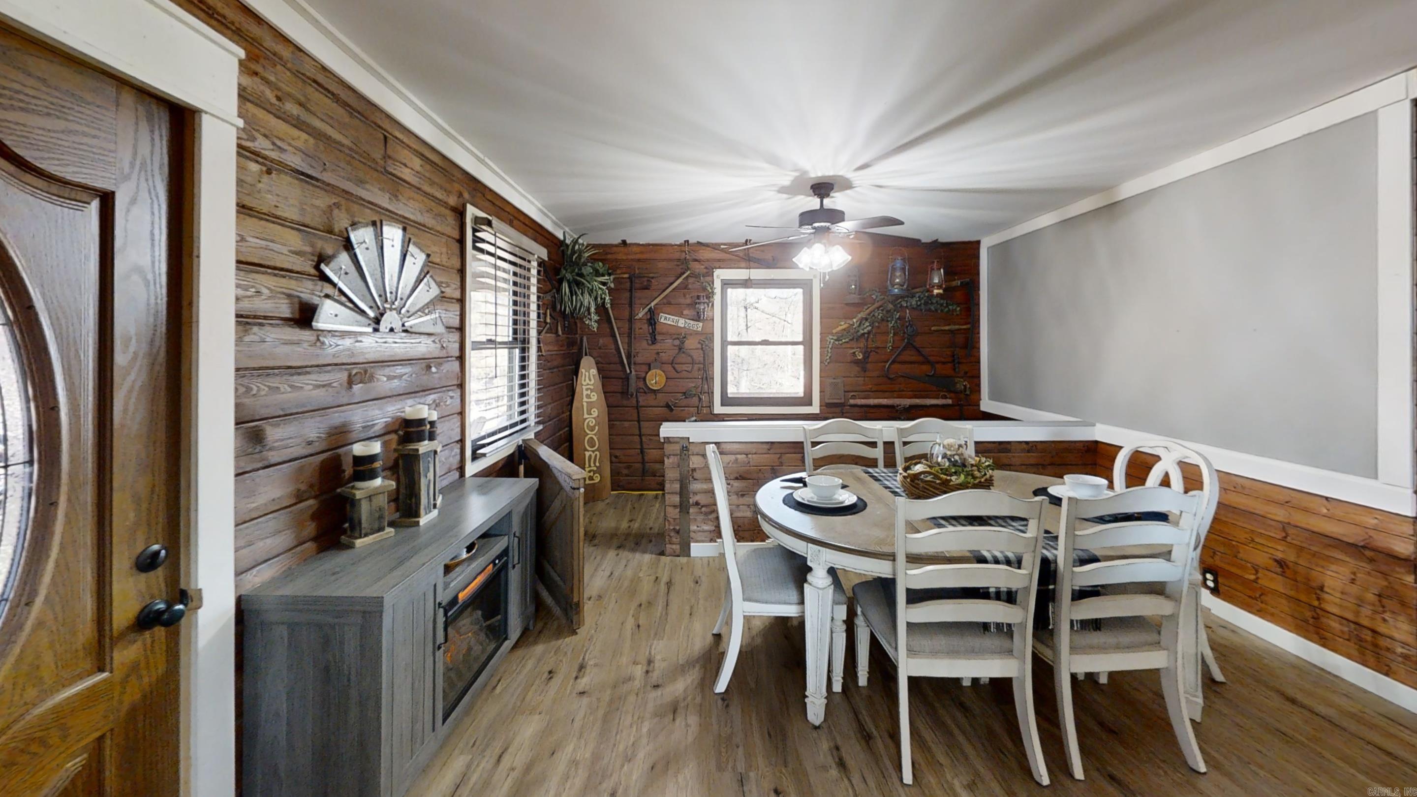 F & F Lake - Residential