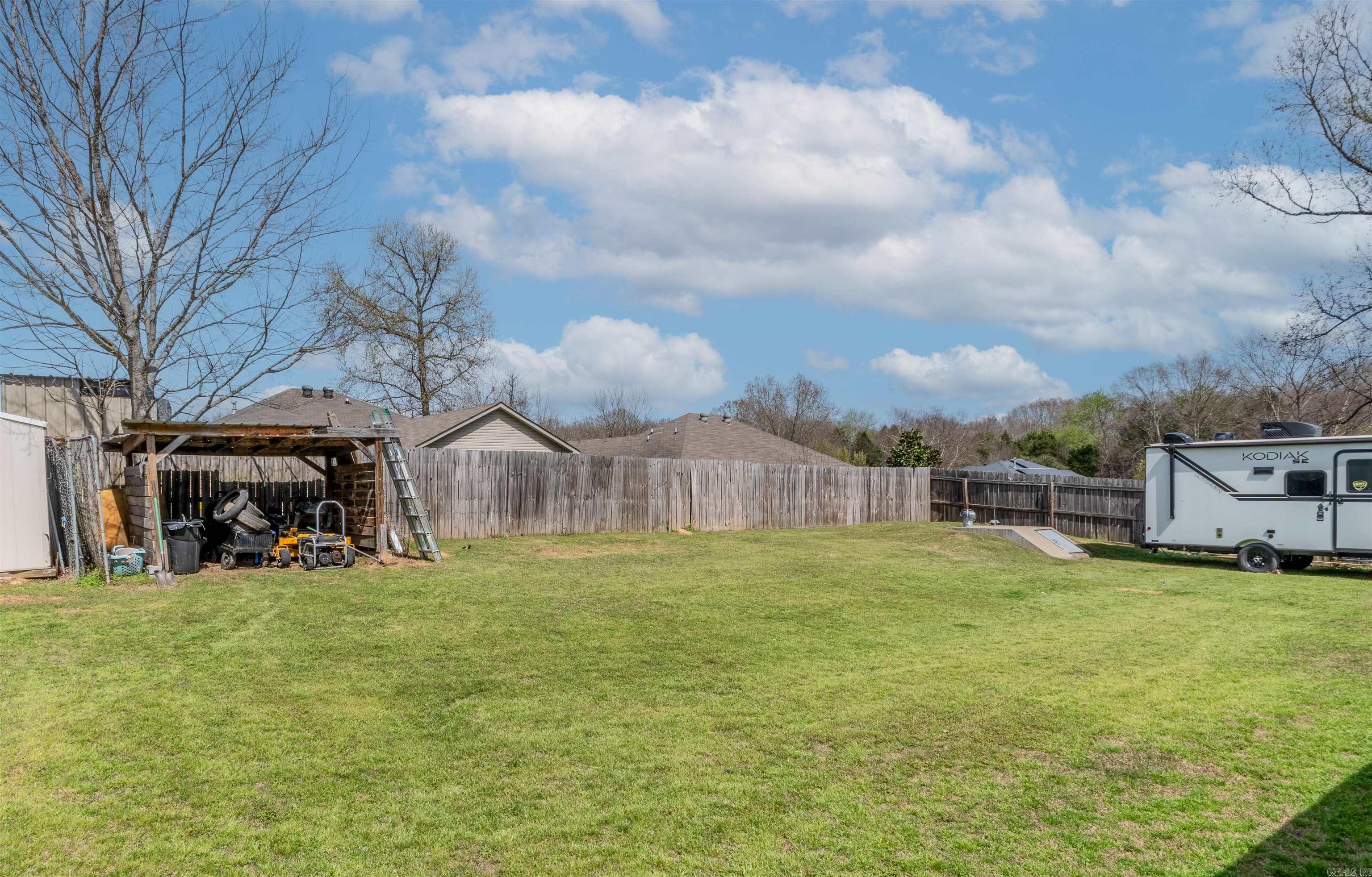 WEST POINTE - Residential