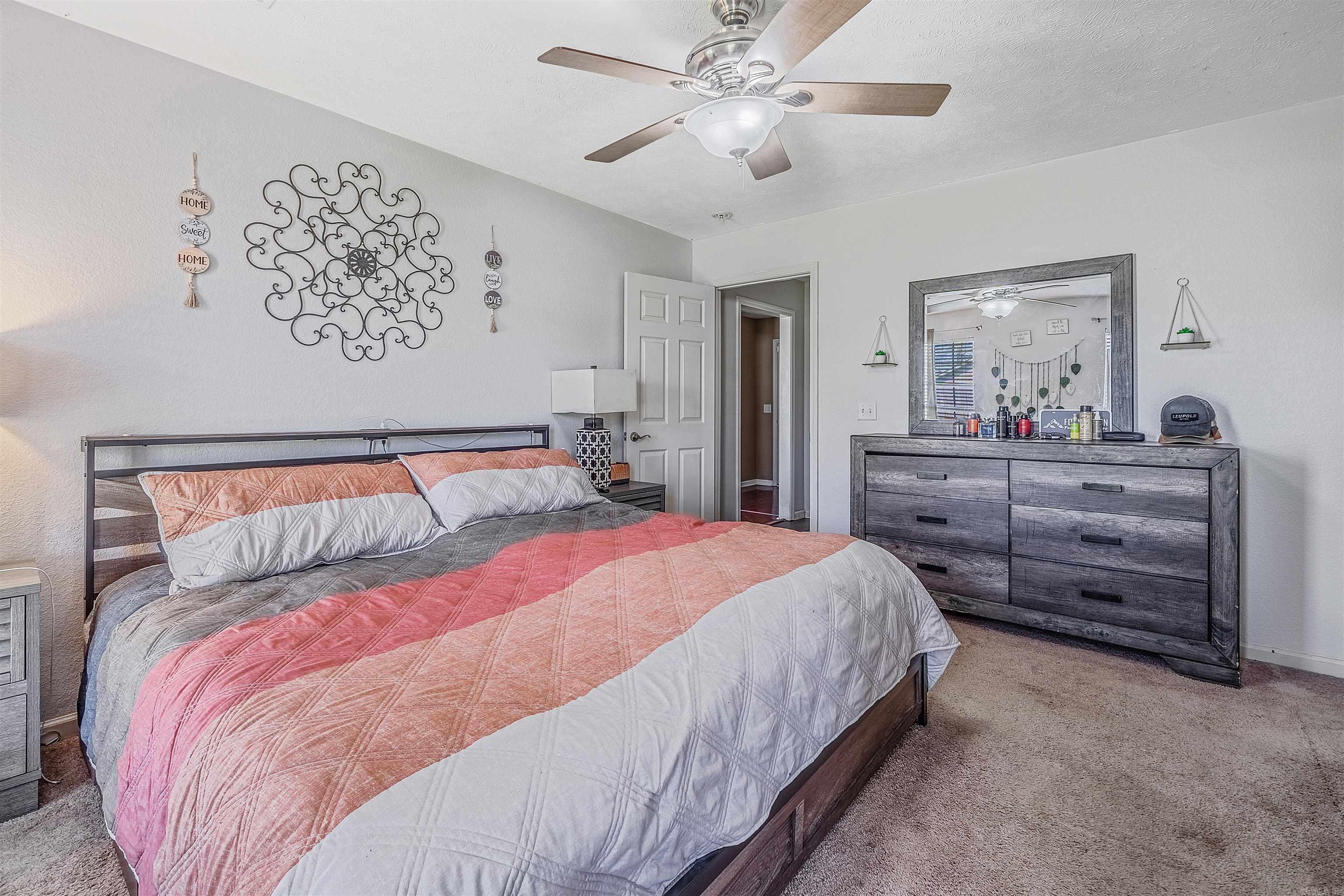 WEST POINTE - Residential