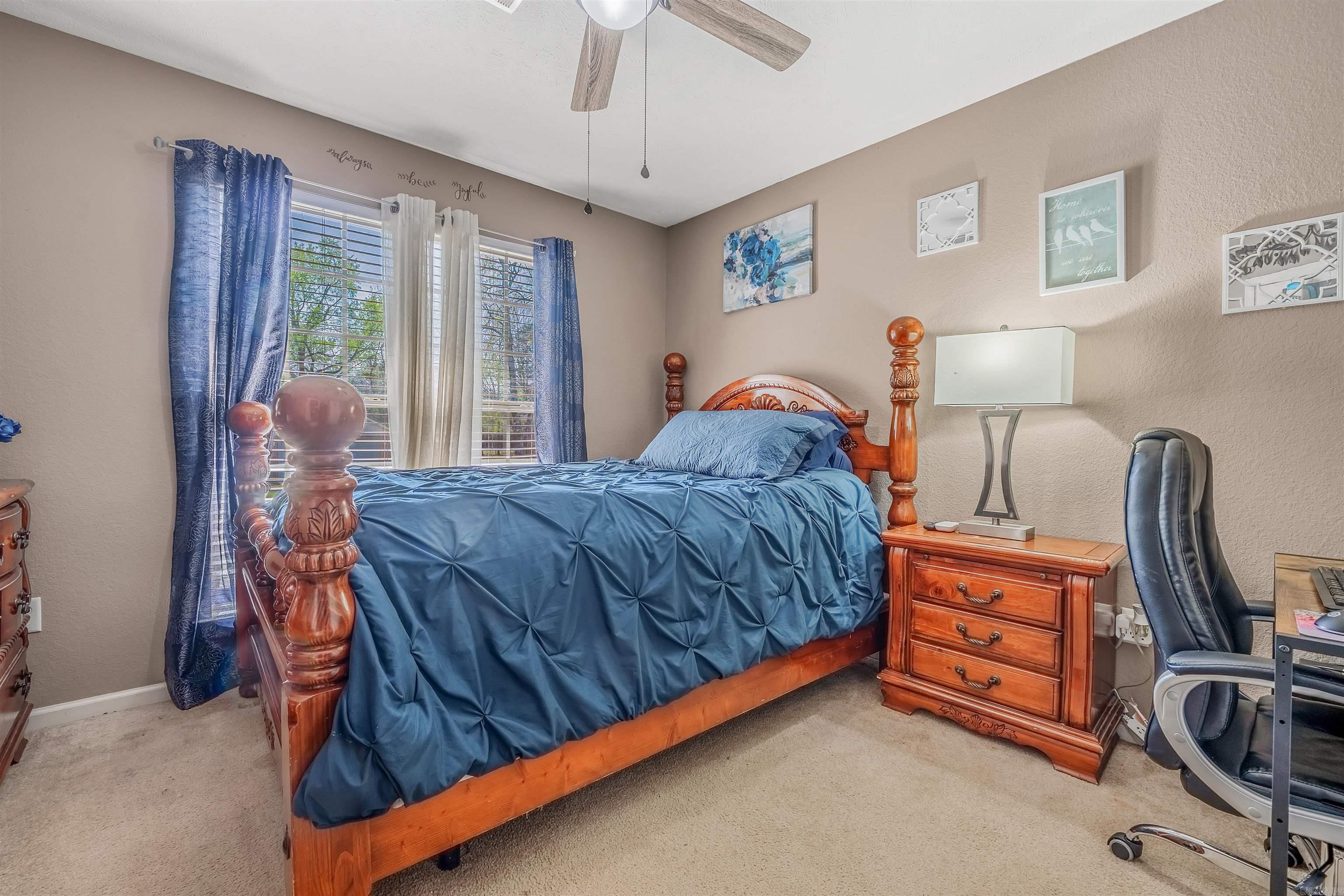 WEST POINTE - Residential