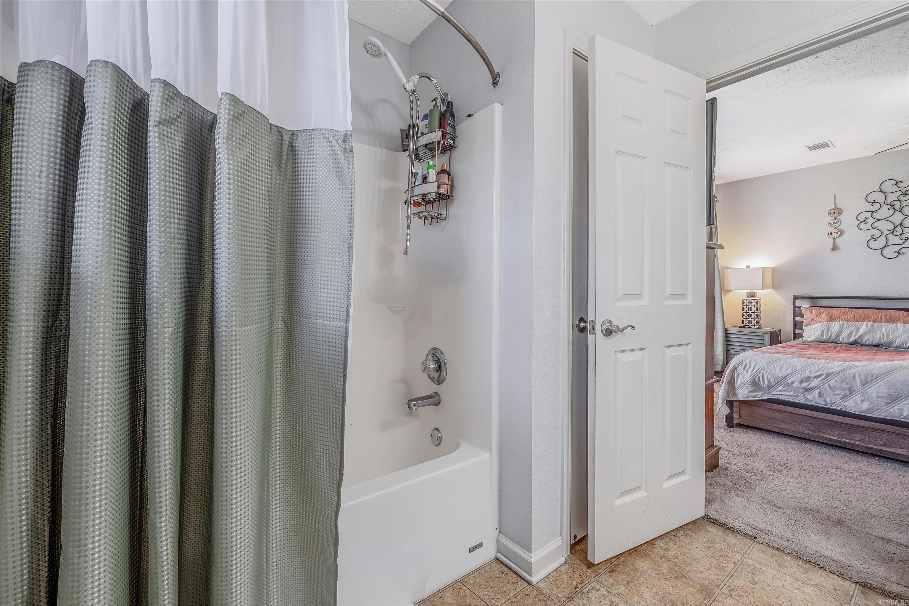 WEST POINTE - Residential