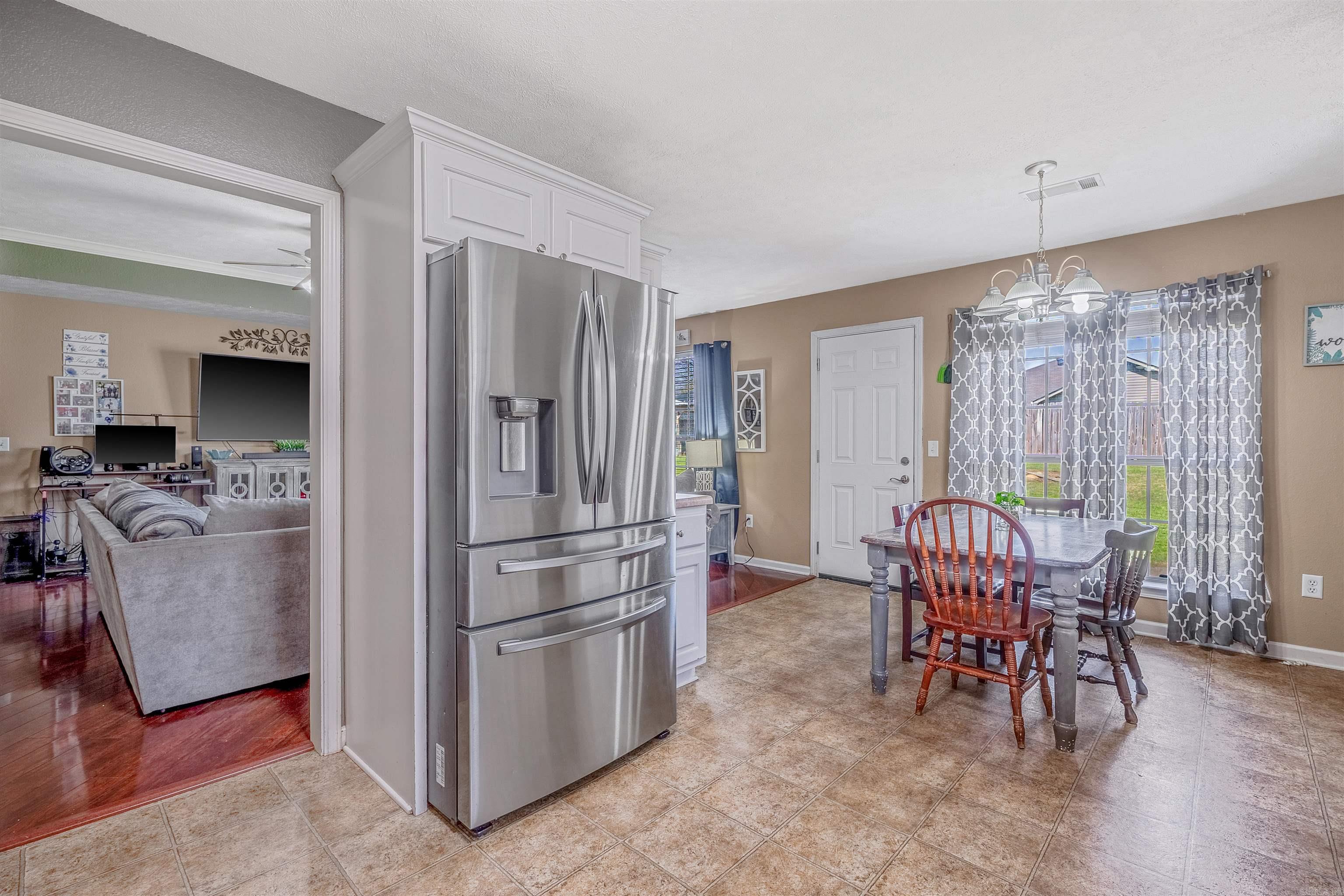 WEST POINTE - Residential