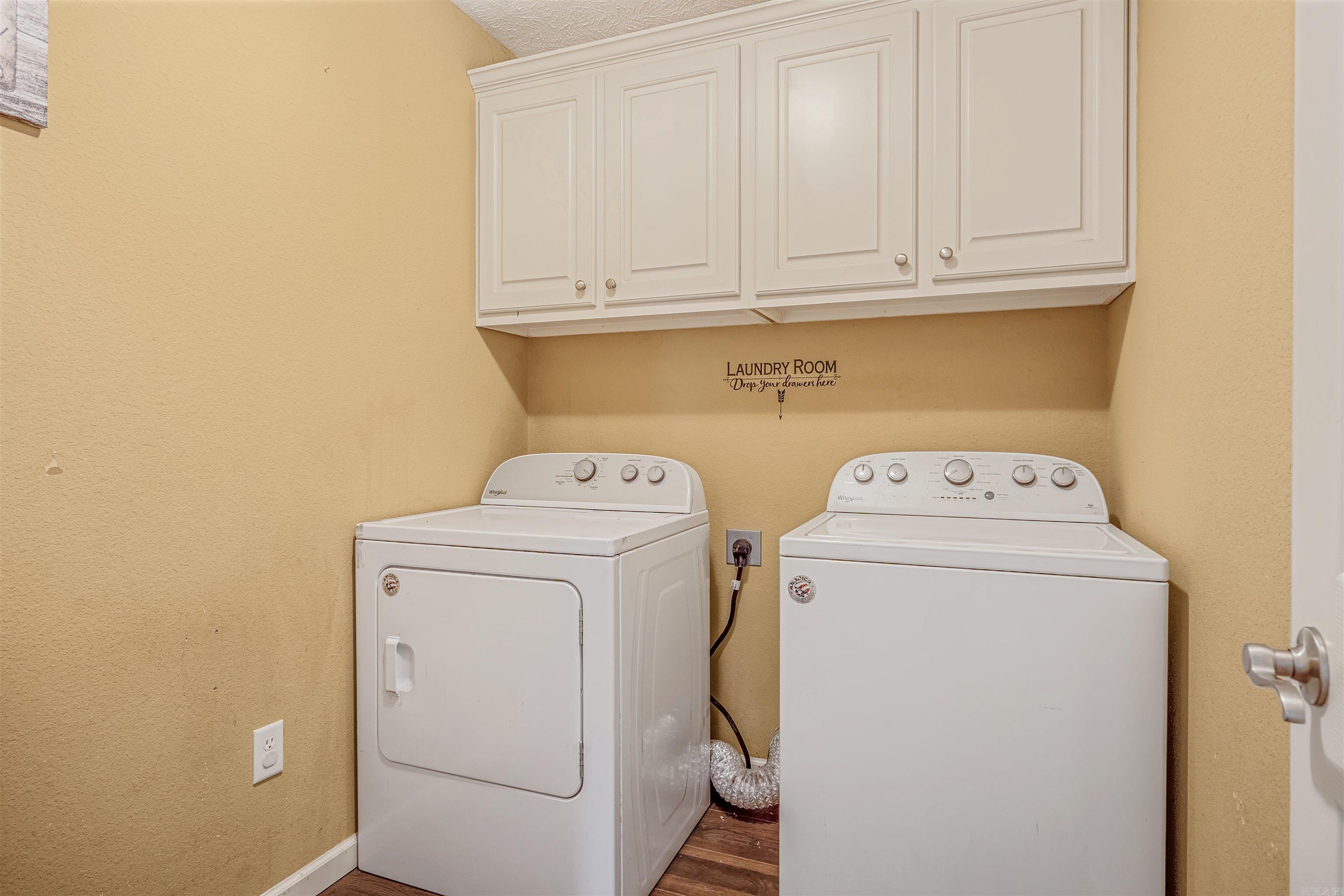 WEST POINTE - Residential