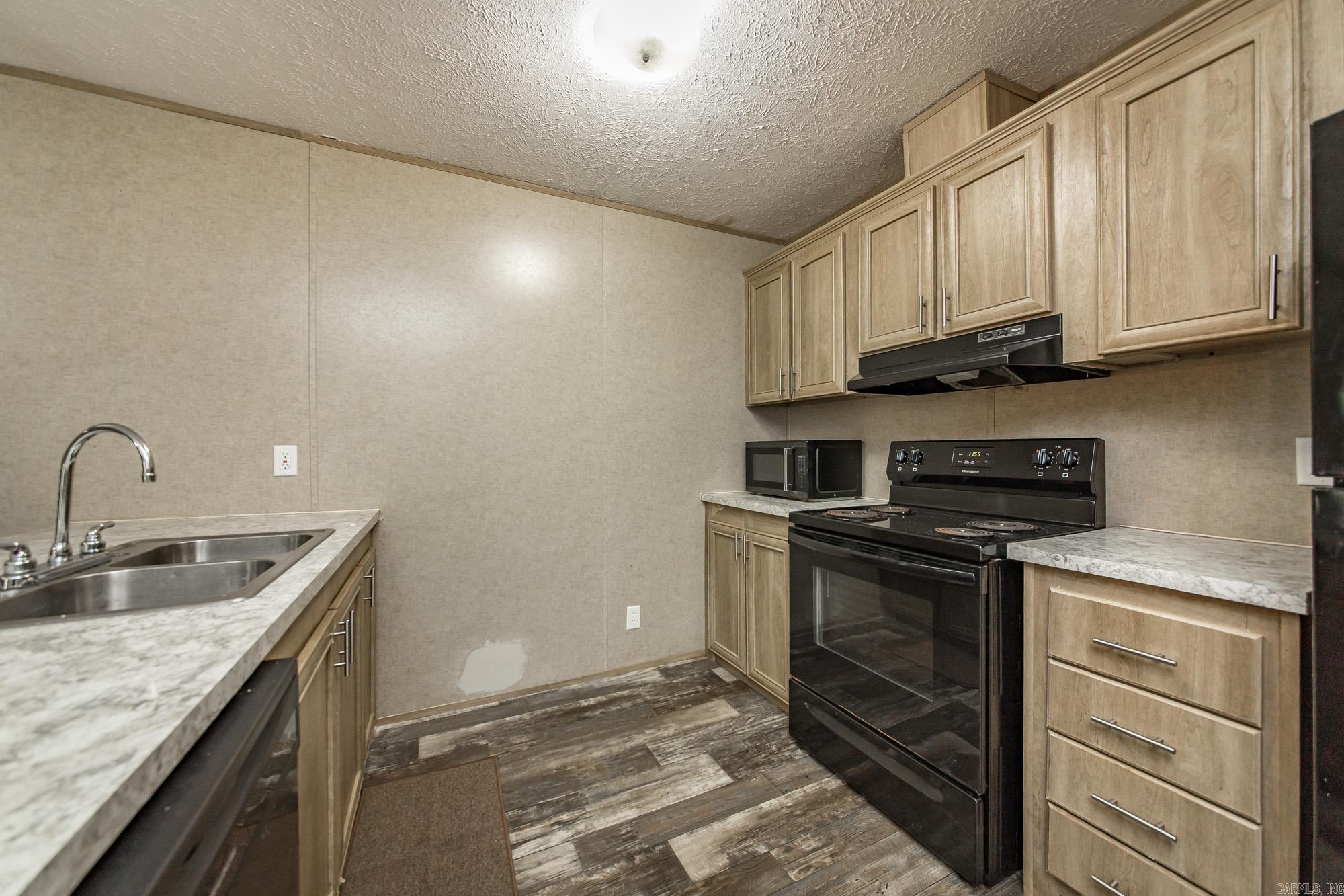 Roberts & Flanagin - Residential