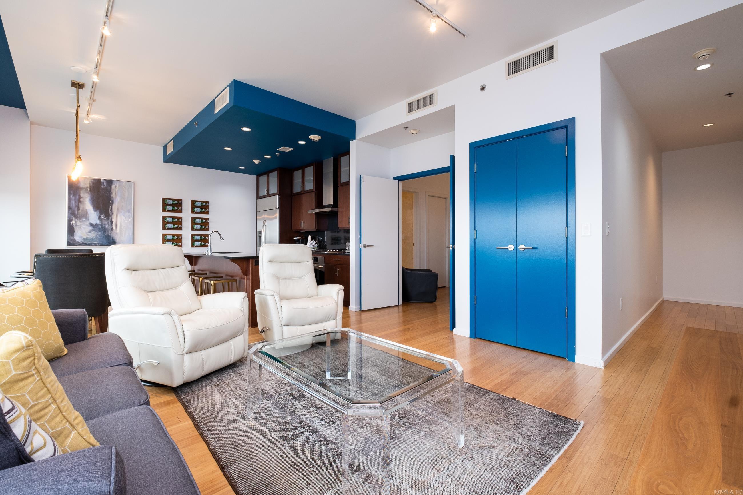 River Market Tower HPR - Residential Lease