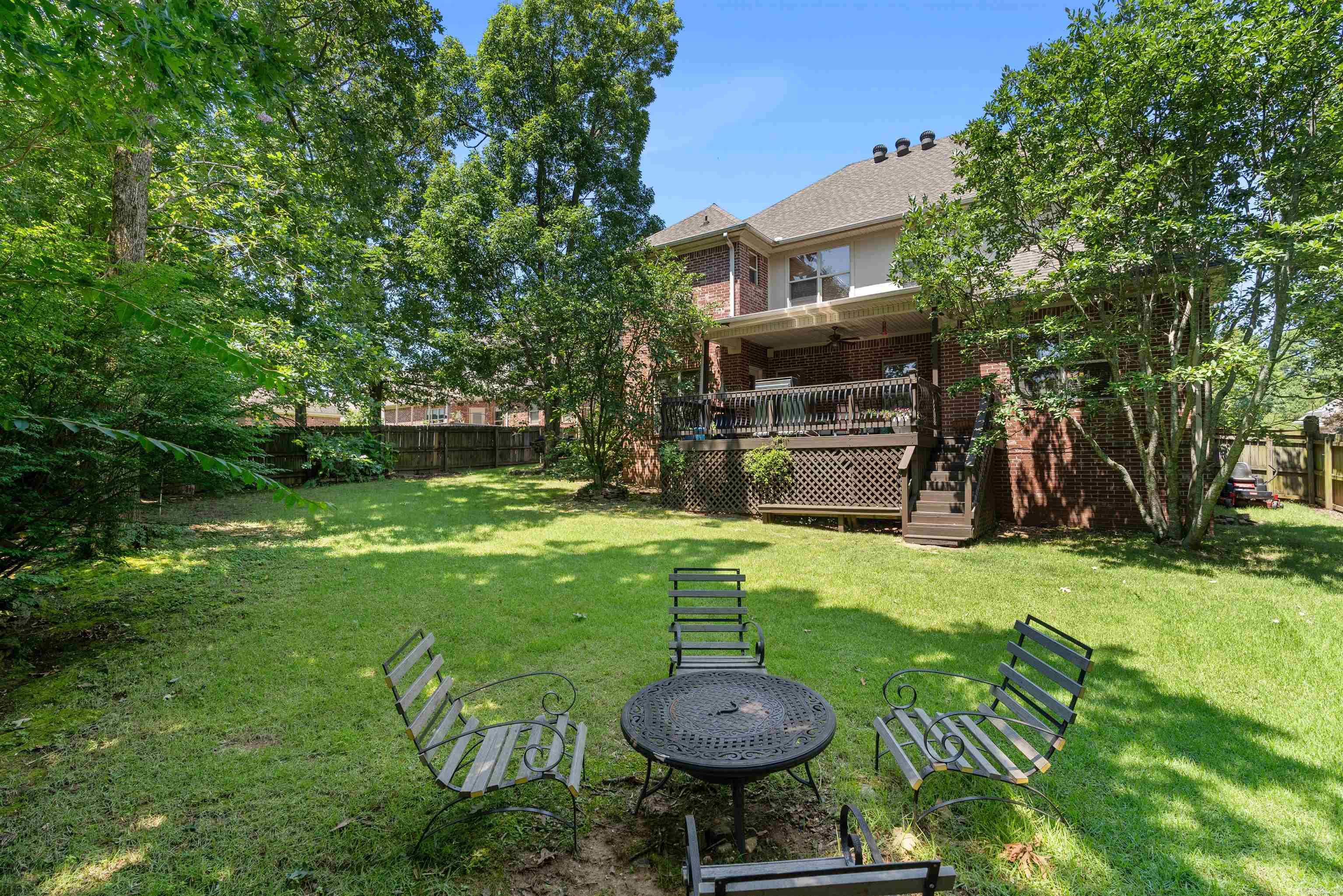 THE VILLAGES OF WELLINGTON - Residential