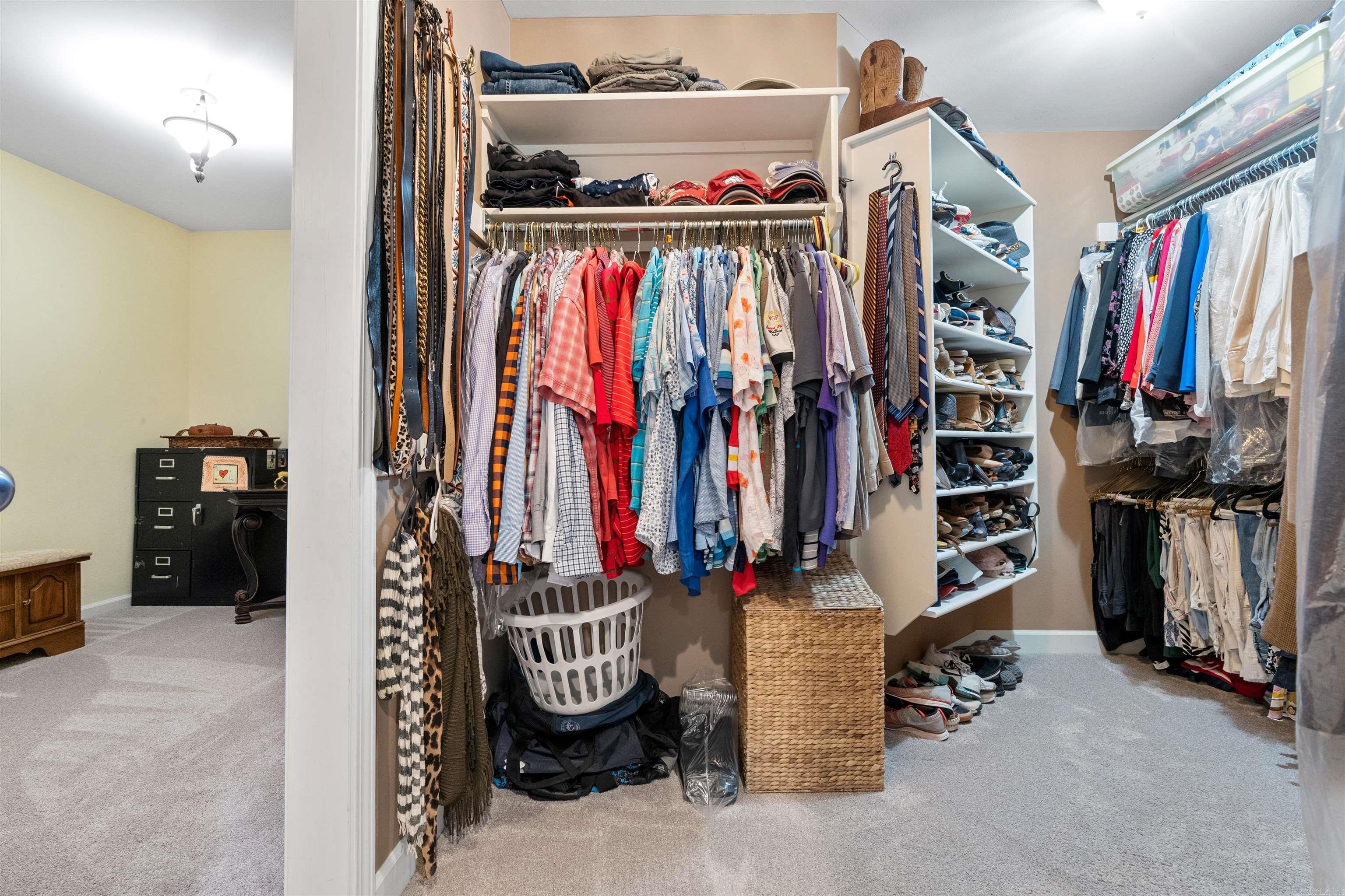 THE VILLAGES OF WELLINGTON - Residential