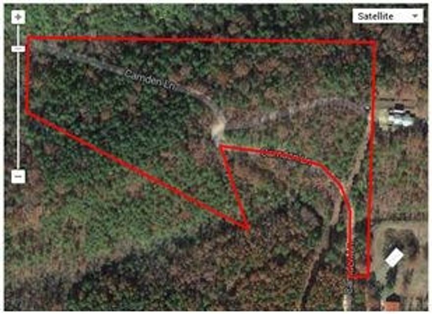 16 acres bordered by Weyerhaevser covered with marketable pine and hardwood. Ideal for hunting land or investment. Great spot to build a cabin!