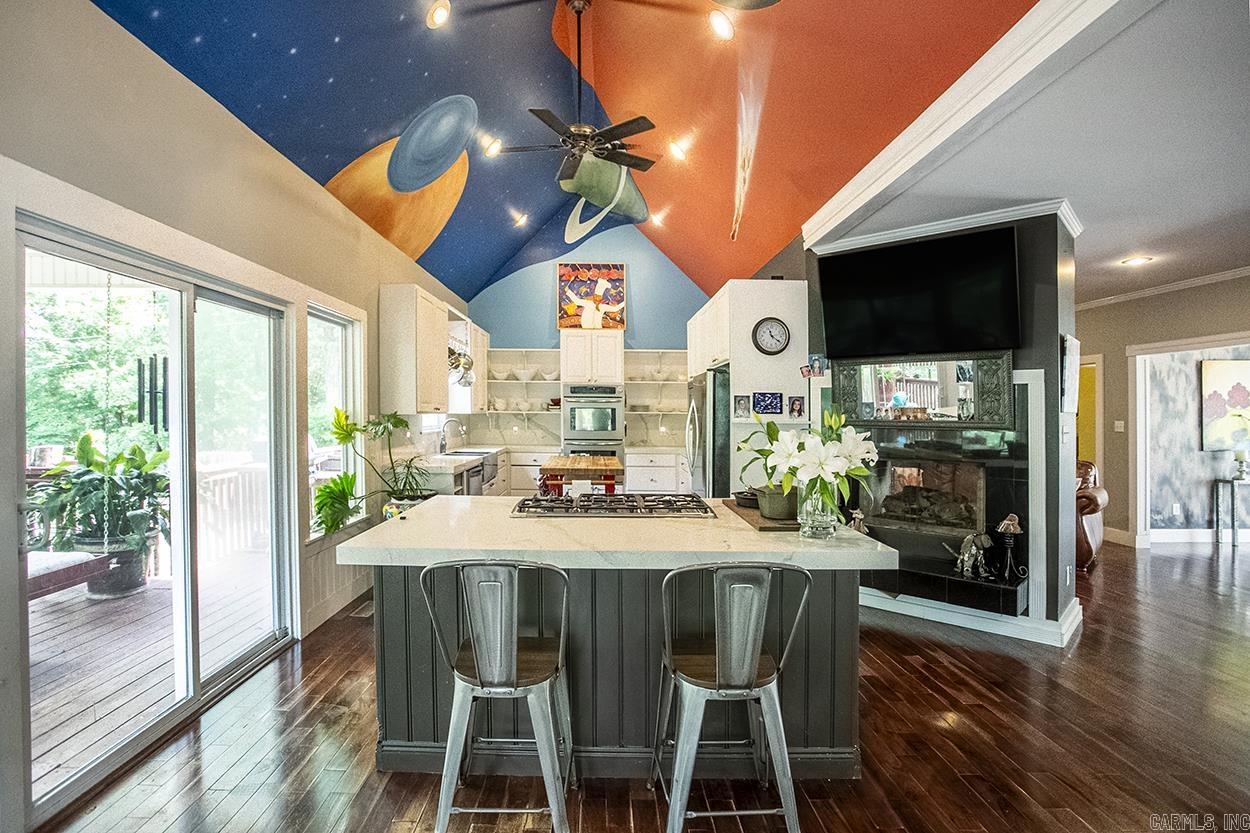 EAGLE CREST - Residential