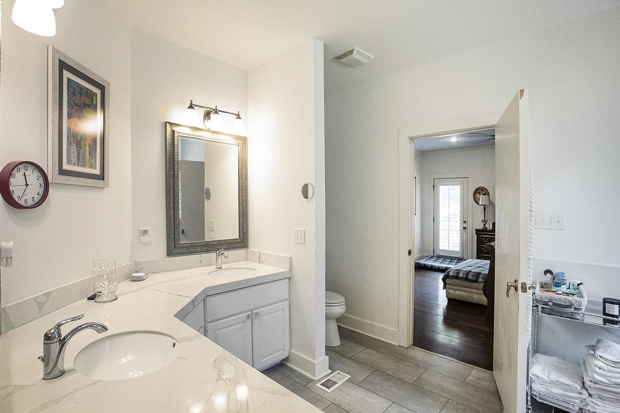 EAGLE CREST - Residential