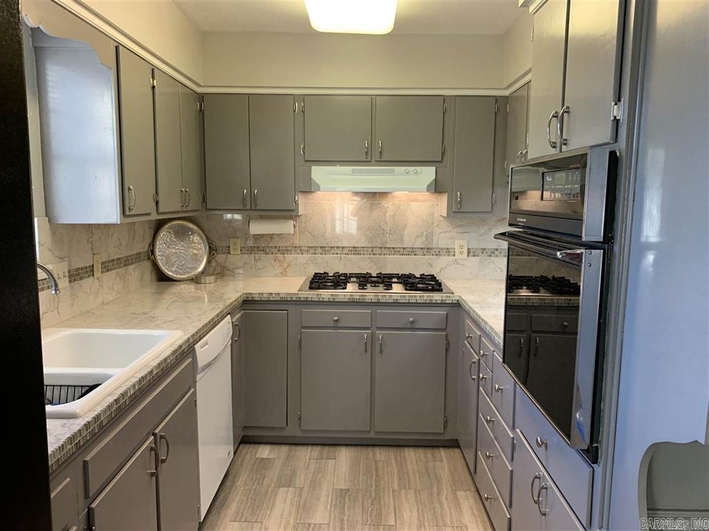 INDIANHEAD LAKES EST - Residential