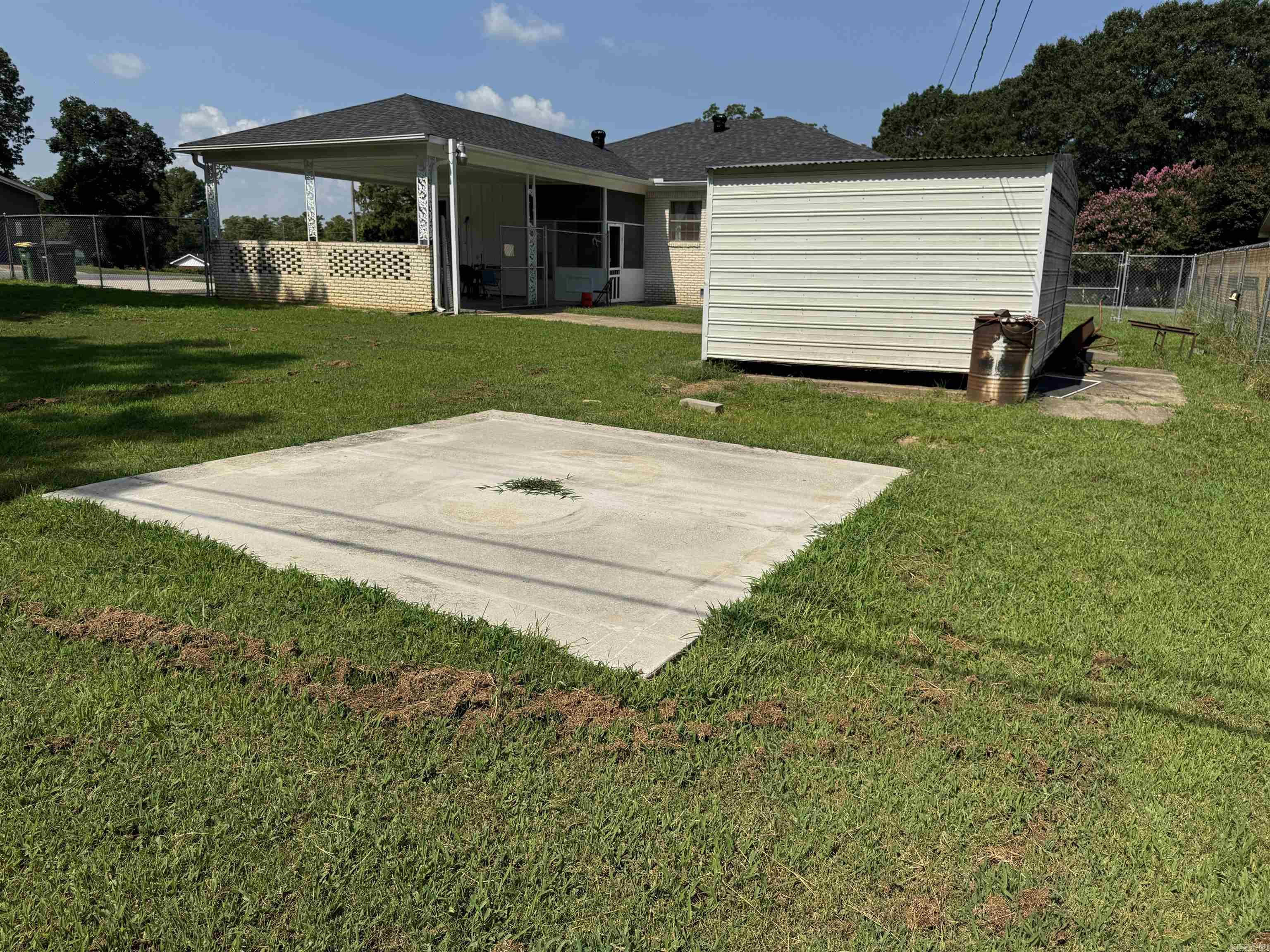 INDIANHEAD LAKES EST - Residential