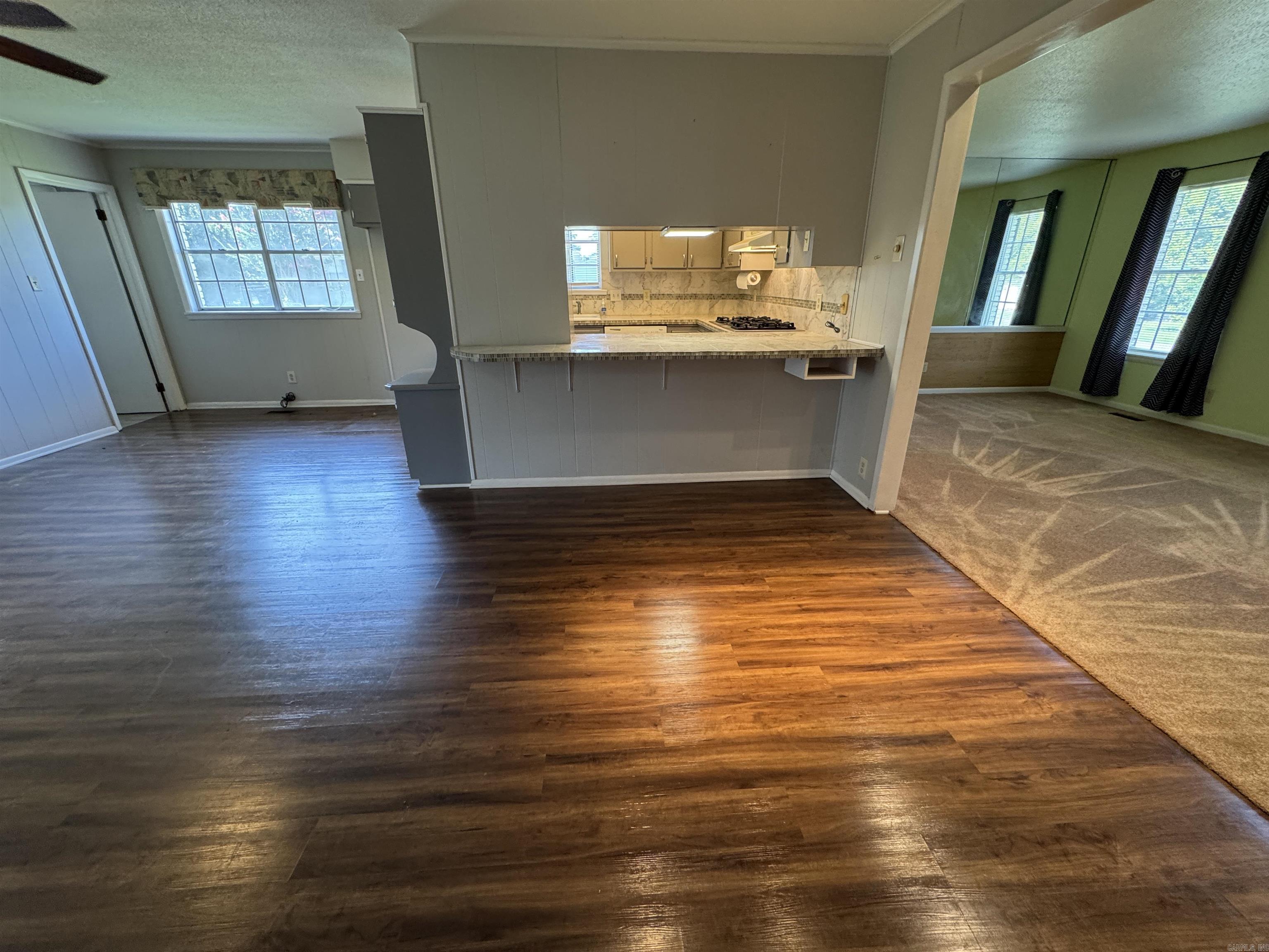 INDIANHEAD LAKES EST - Residential