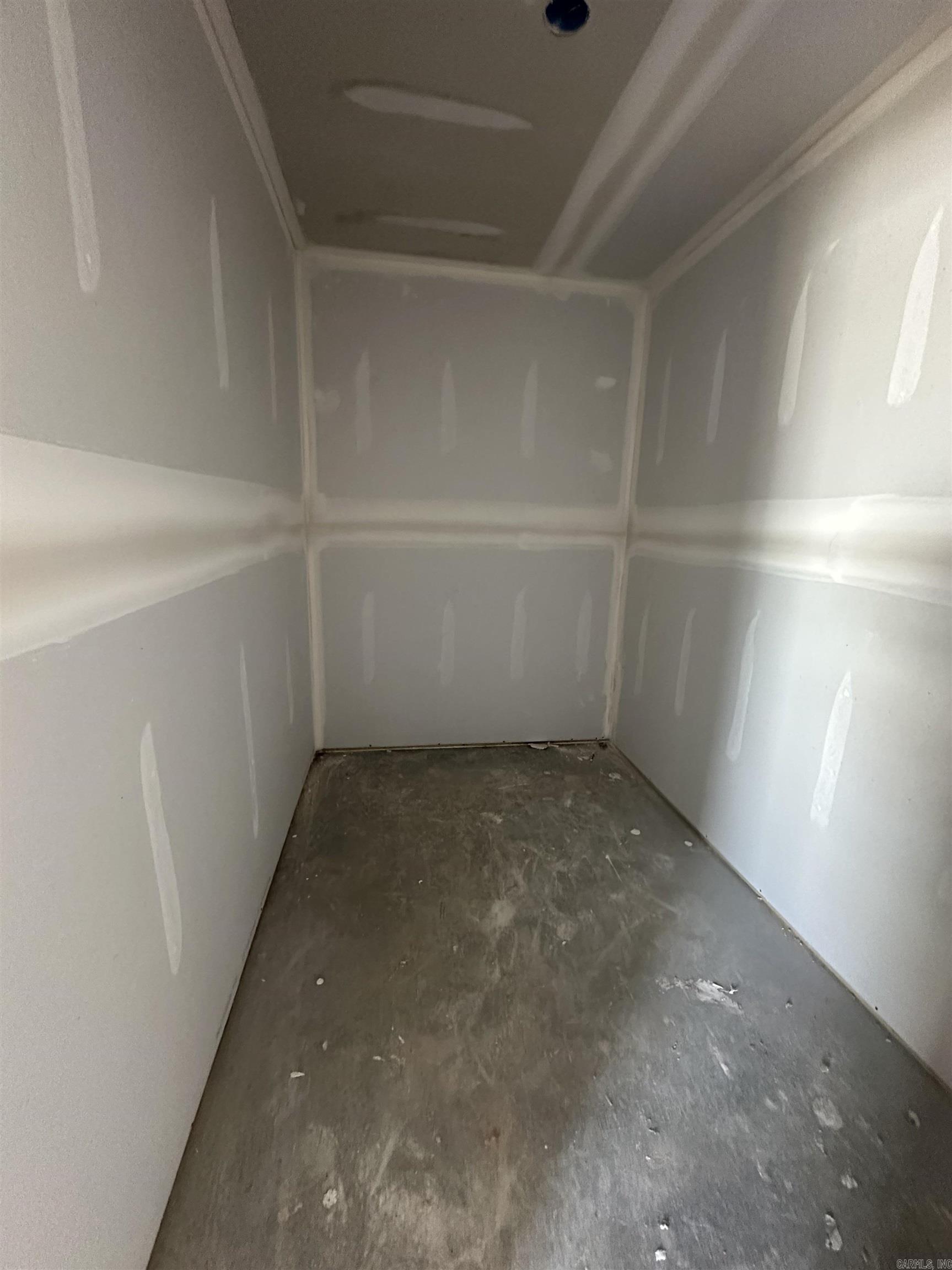 DEERFIELD ESTATES - Residential