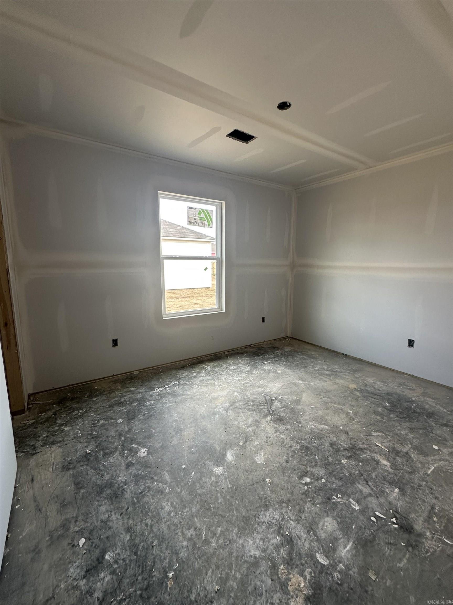 DEERFIELD ESTATES - Residential