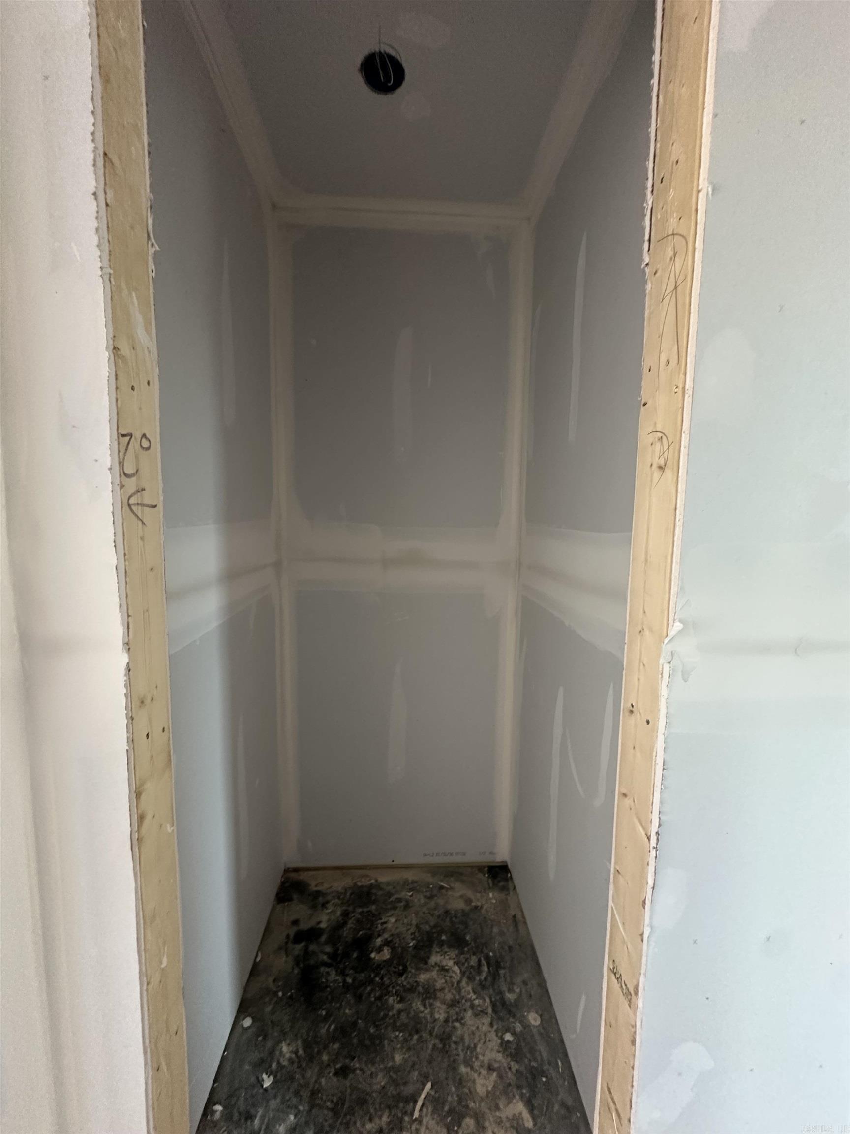 DEERFIELD ESTATES - Residential