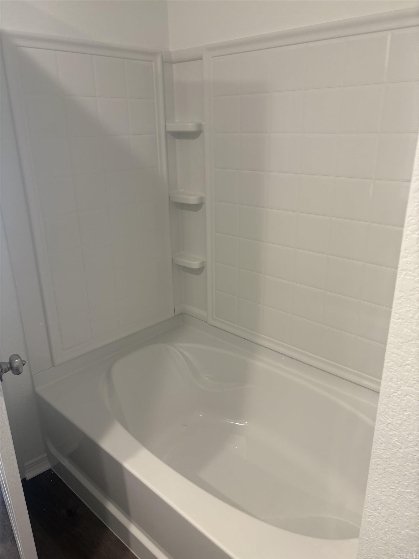 DEERFIELD ESTATES - Residential