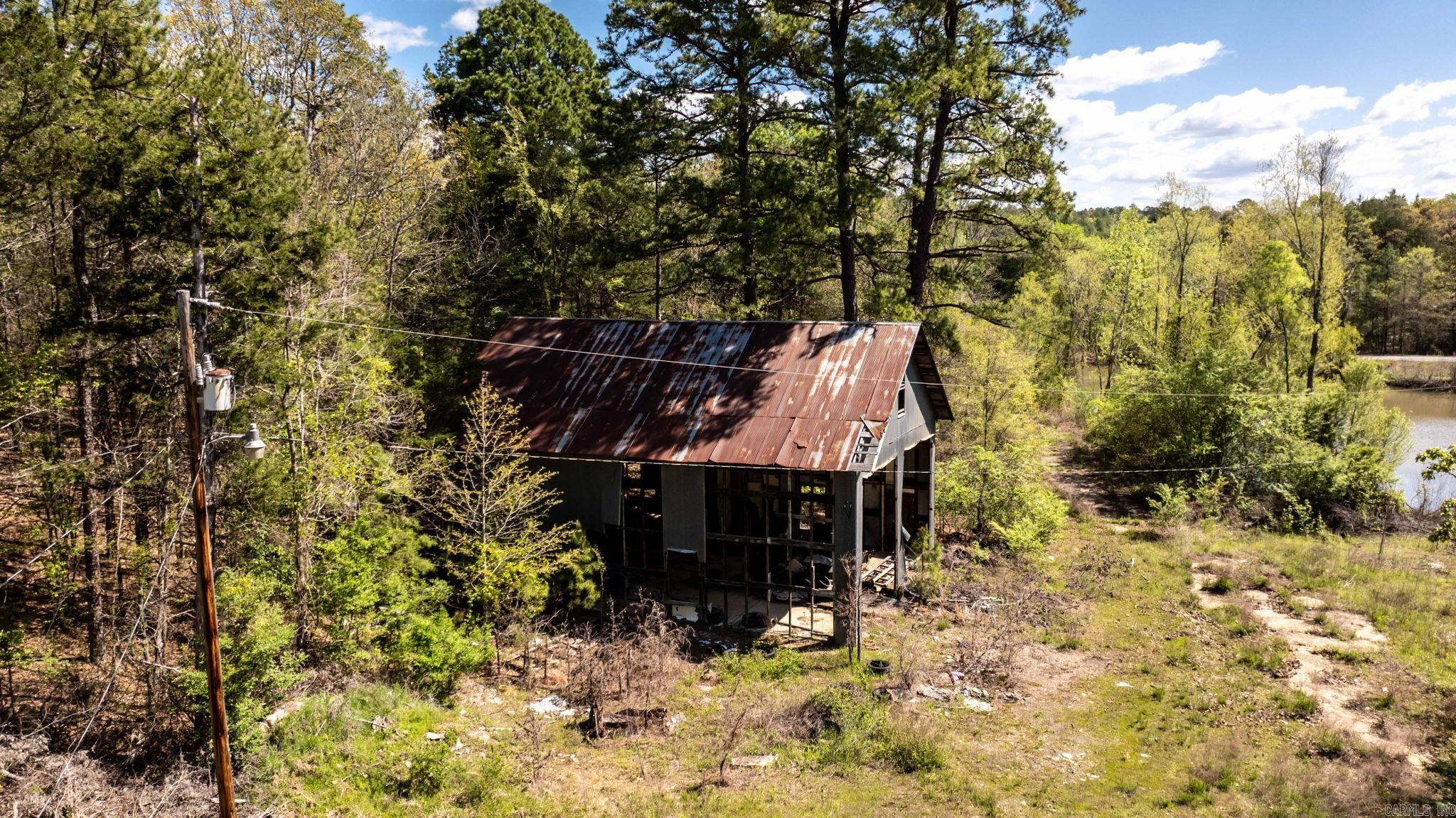 Metes & Bounds - Land