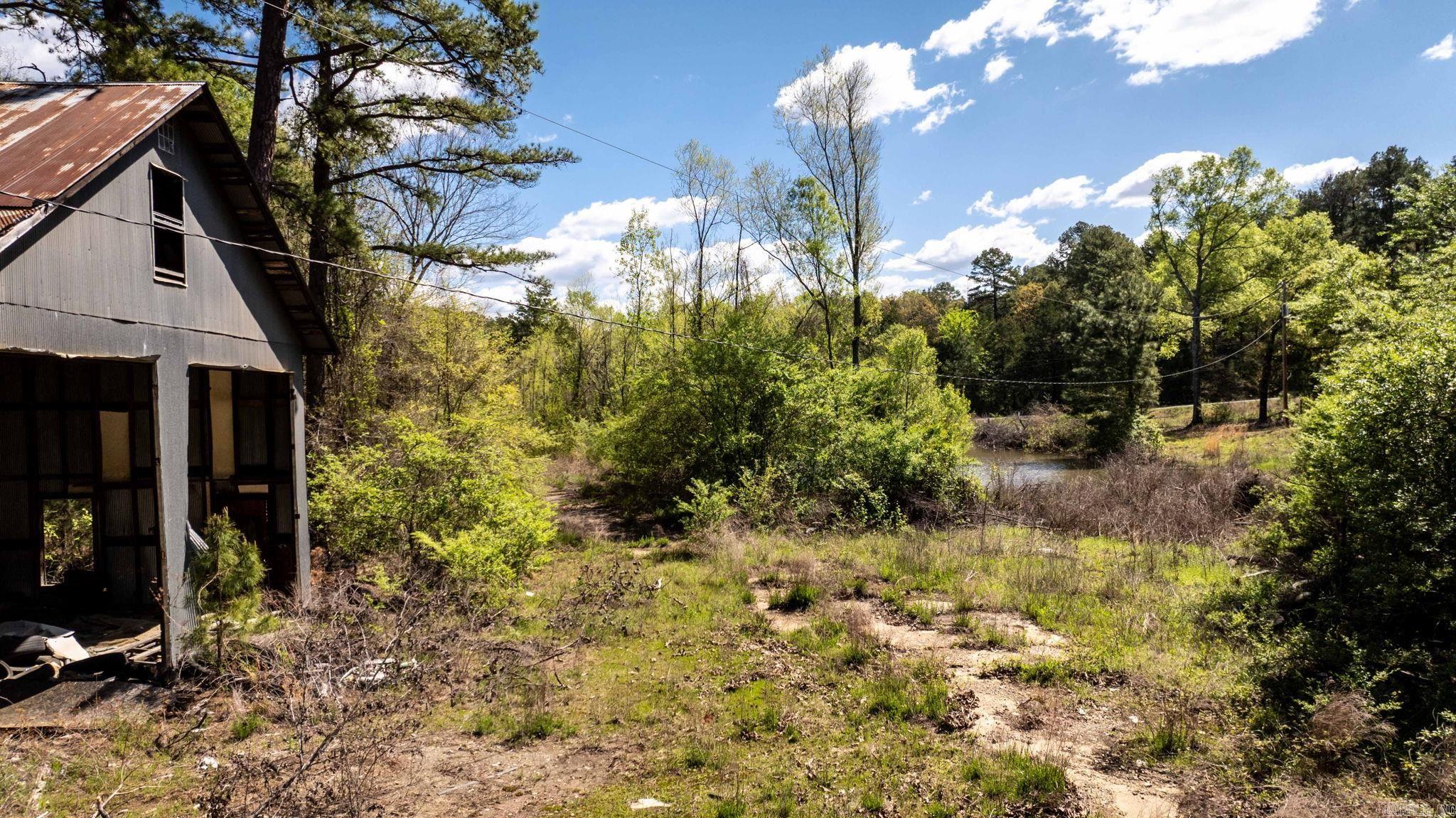 Metes & Bounds - Land