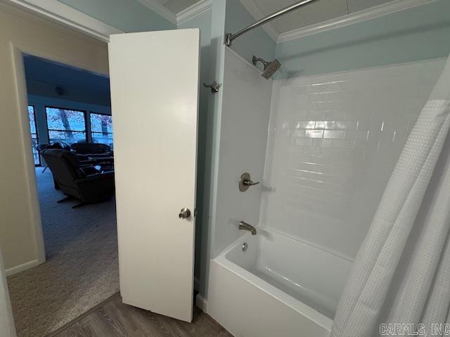 SOUTH FORK BAY - Residential