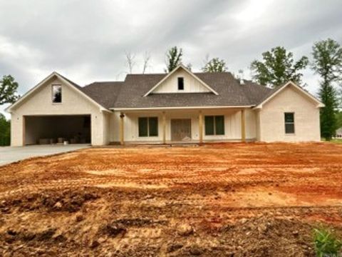 Photo of 6762 N Detonti Road Rd, Bauxite, AR 72011 (MLS # 26017301)