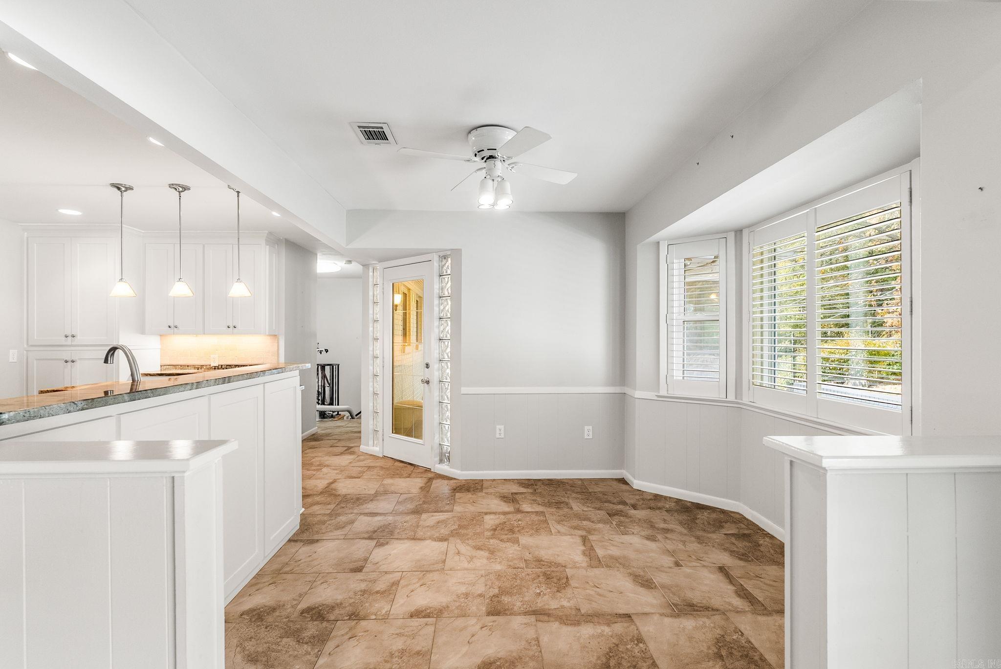 BROADVIEW - Residential