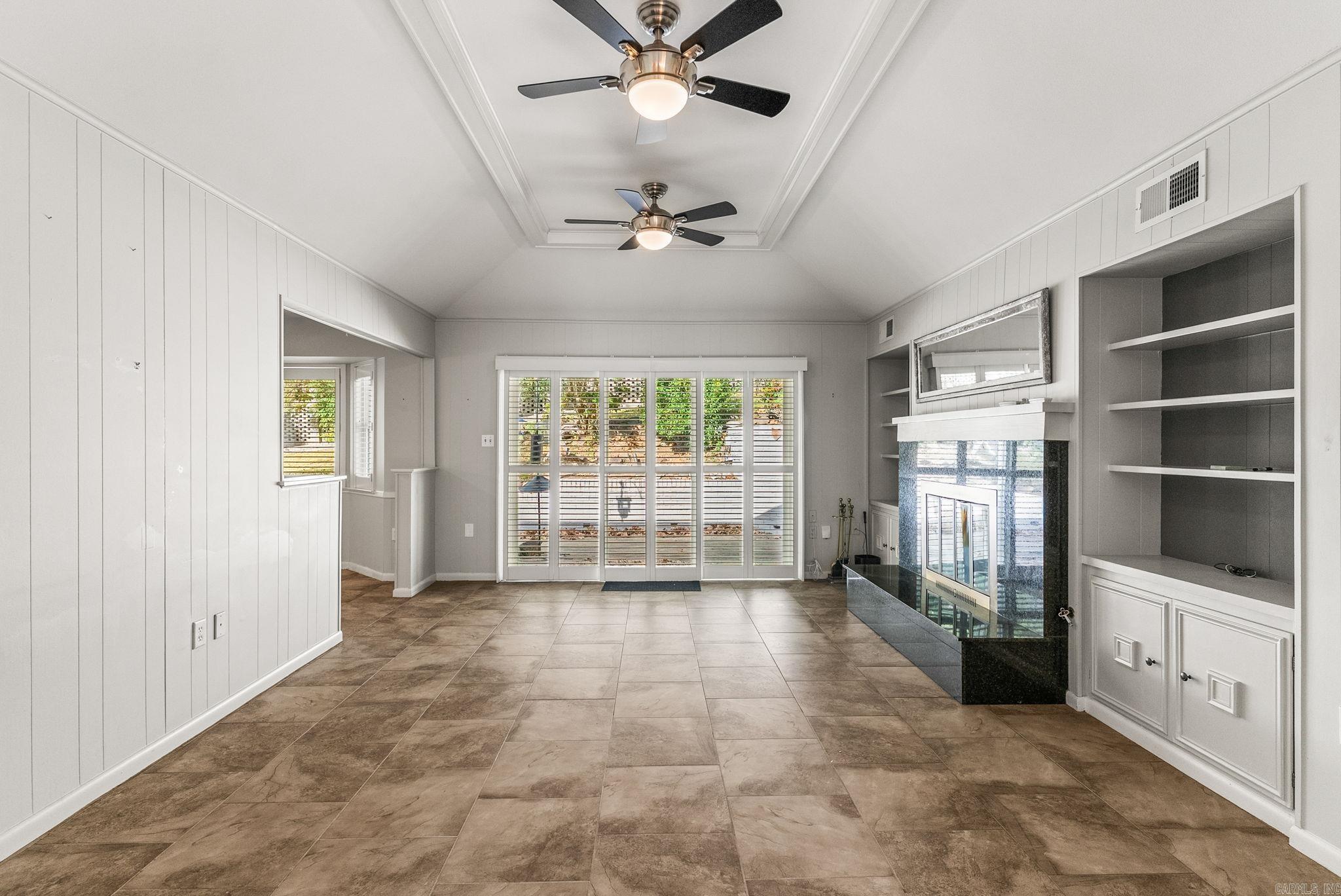 BROADVIEW - Residential