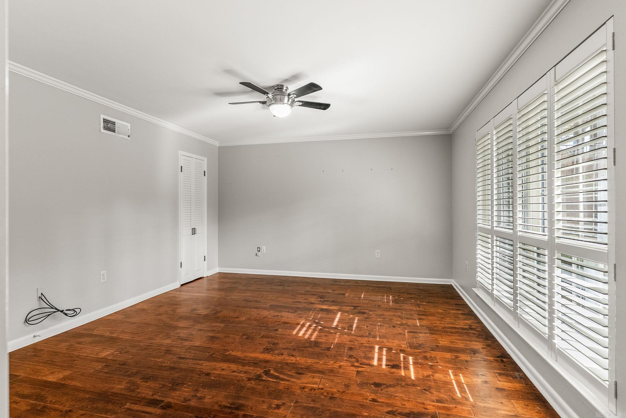 BROADVIEW - Residential