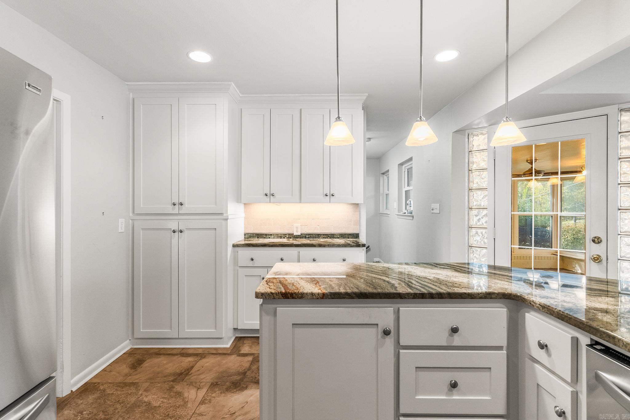 BROADVIEW - Residential