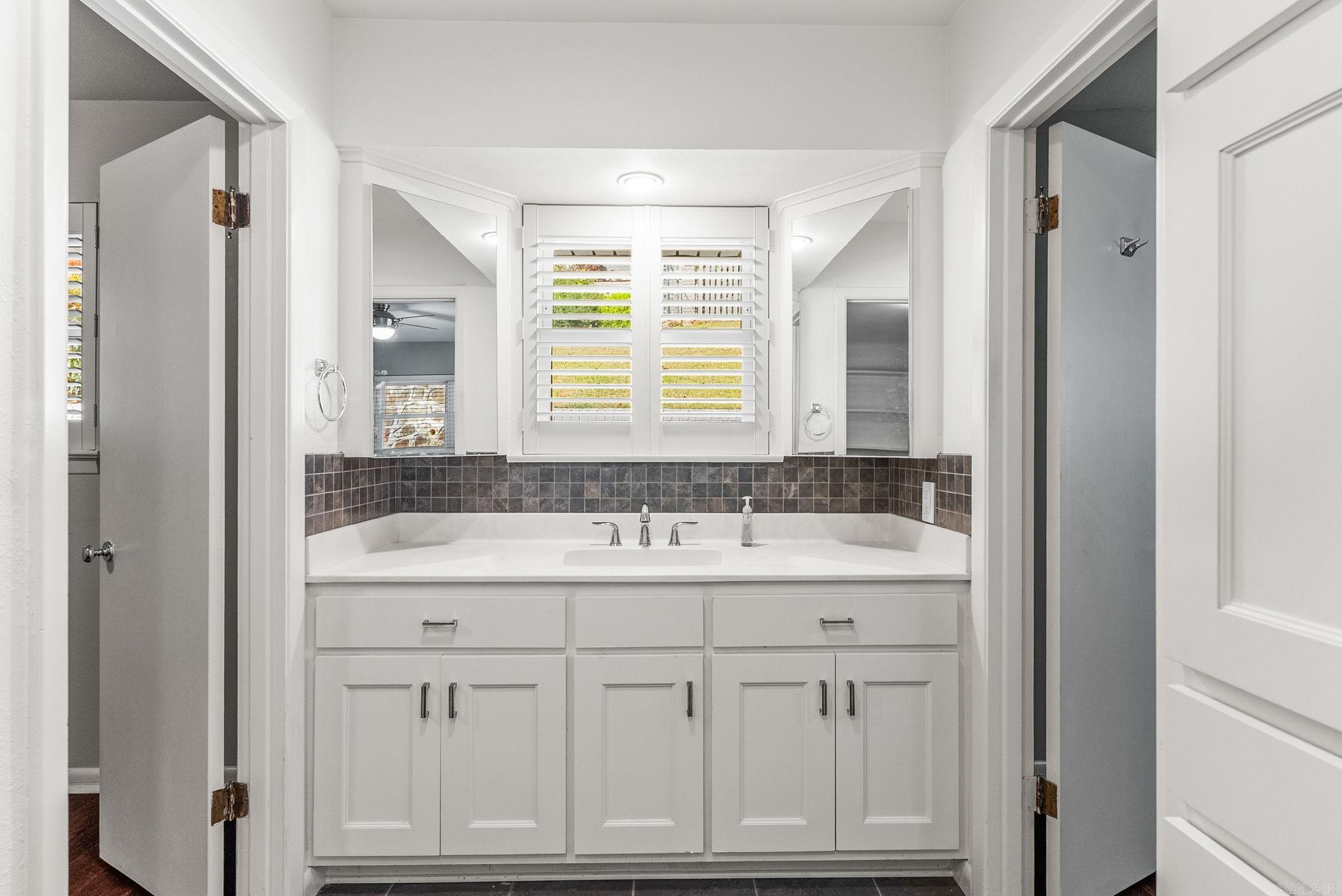 BROADVIEW - Residential