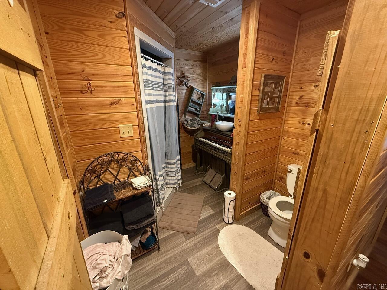 WOODLAWN - Residential